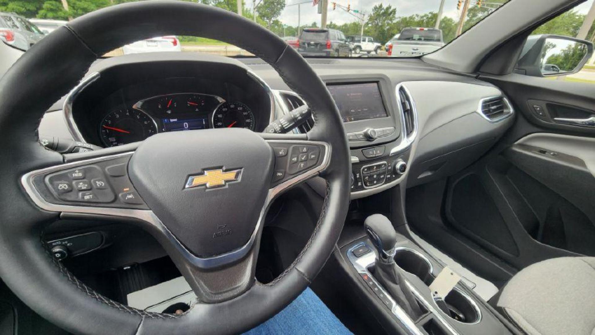 2023 GRAY CHEVROLET EQUINOX LT - AWD (3GNAXTEG1PS) with an 1.5L engine, Automatic transmission, located at 101 S. Halleck St., DeMotte, 46310, (219) 987-2922, 41.202343, -87.198189 - Photo#8