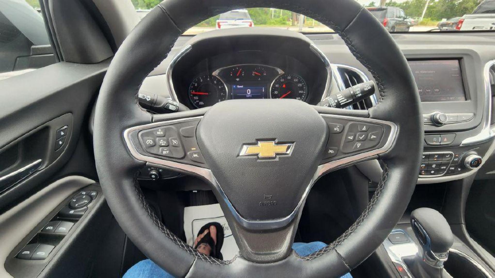 2023 GRAY CHEVROLET EQUINOX LT - AWD (3GNAXTEG1PS) with an 1.5L engine, Automatic transmission, located at 101 S. Halleck St., DeMotte, 46310, (219) 987-2922, 41.202343, -87.198189 - Photo#11