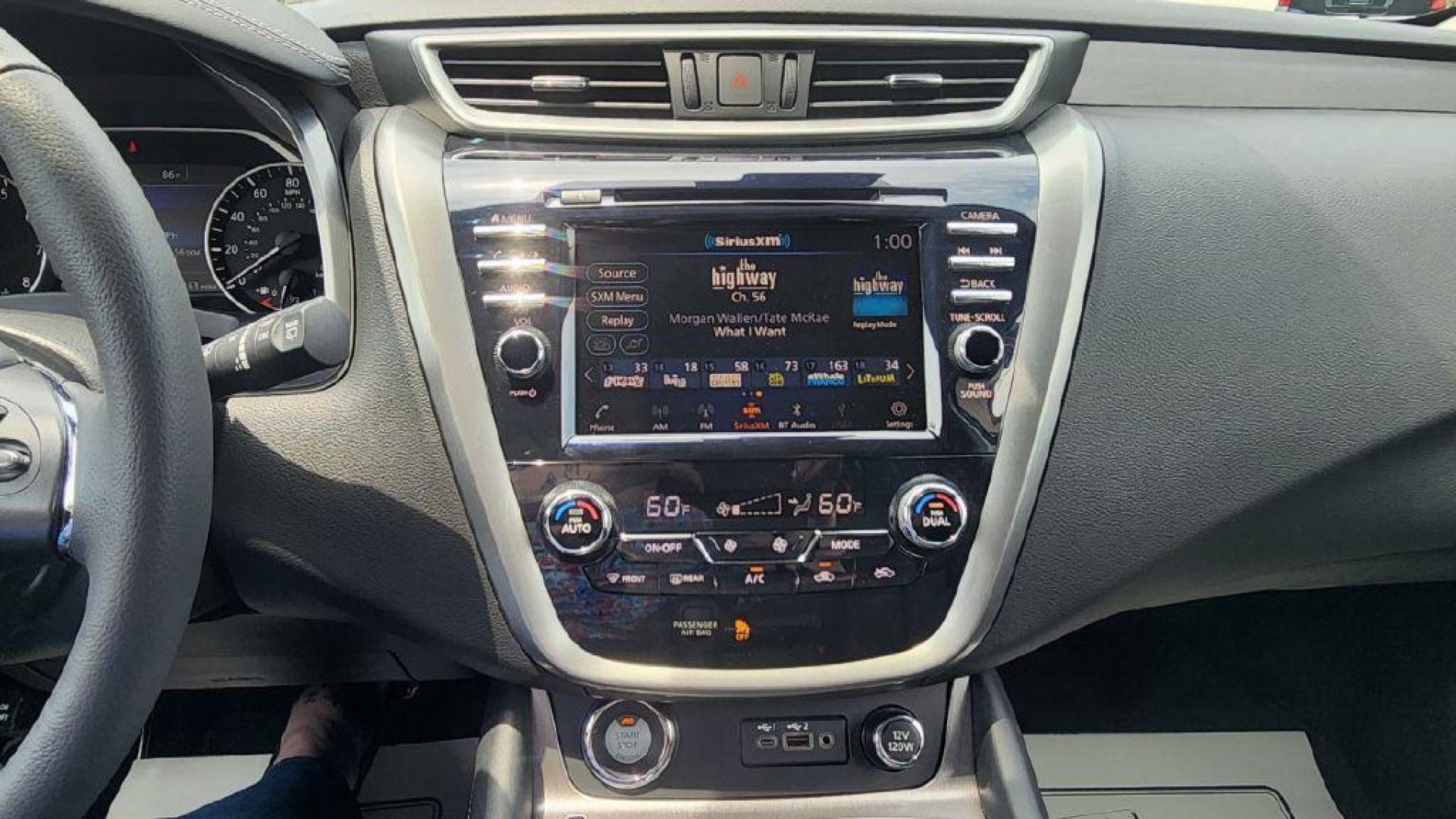 2024 WHITE NISSAN MURANO SV - AWD (5N1AZ2BS5RC) with an 3.5L engine, Continuously Variable transmission, located at 101 S. Halleck St., DeMotte, 46310, (219) 987-2922, 41.202343, -87.198189 - Photo#12