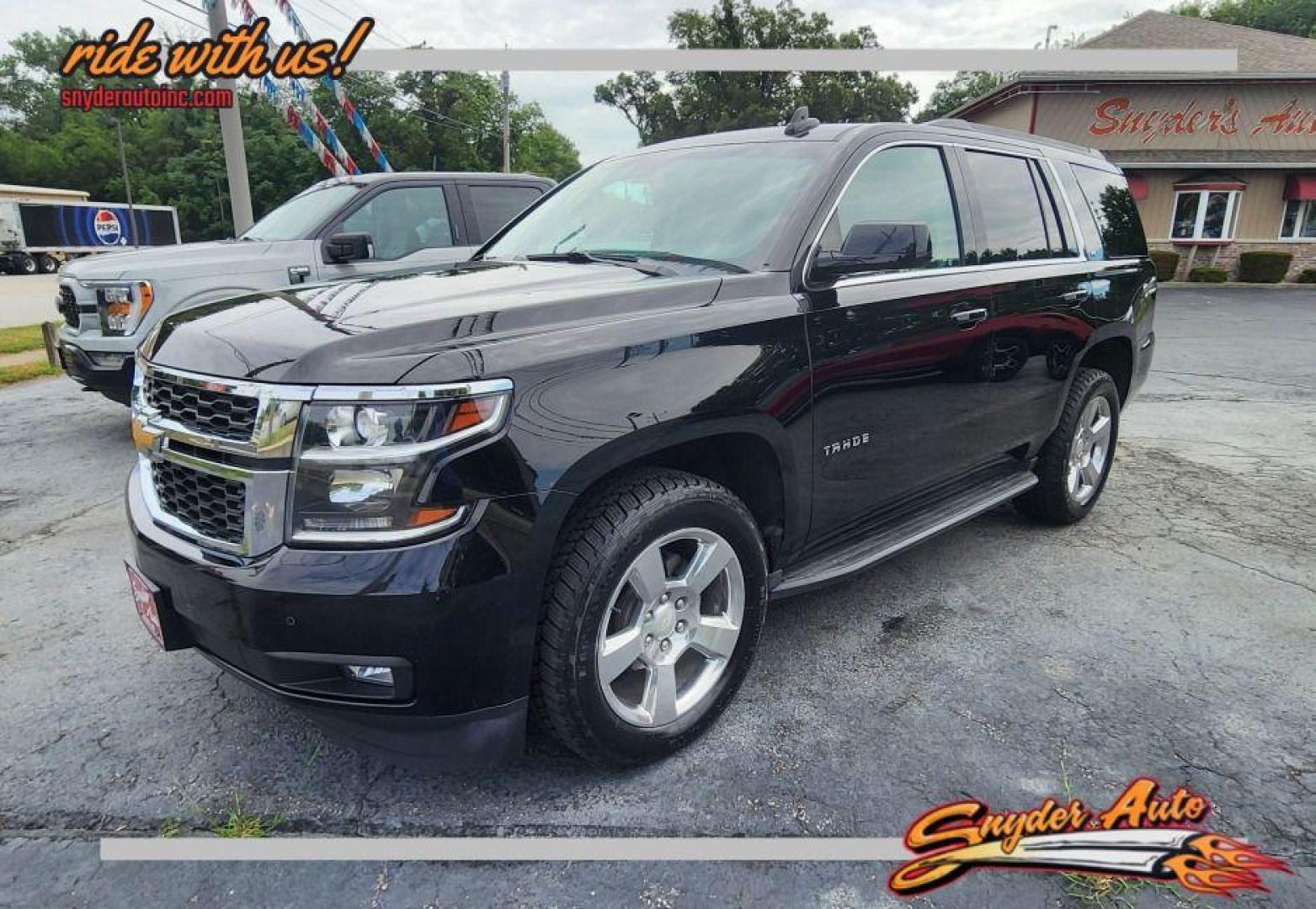 2016 BLACK CHEVROLET TAHOE 1500 LT - 4WD (1GNSKBKCXGR) with an 5.3L engine, Automatic transmission, located at 101 S. Halleck St., DeMotte, 46310, (219) 987-2922, 41.202343, -87.198189 - Photo#0