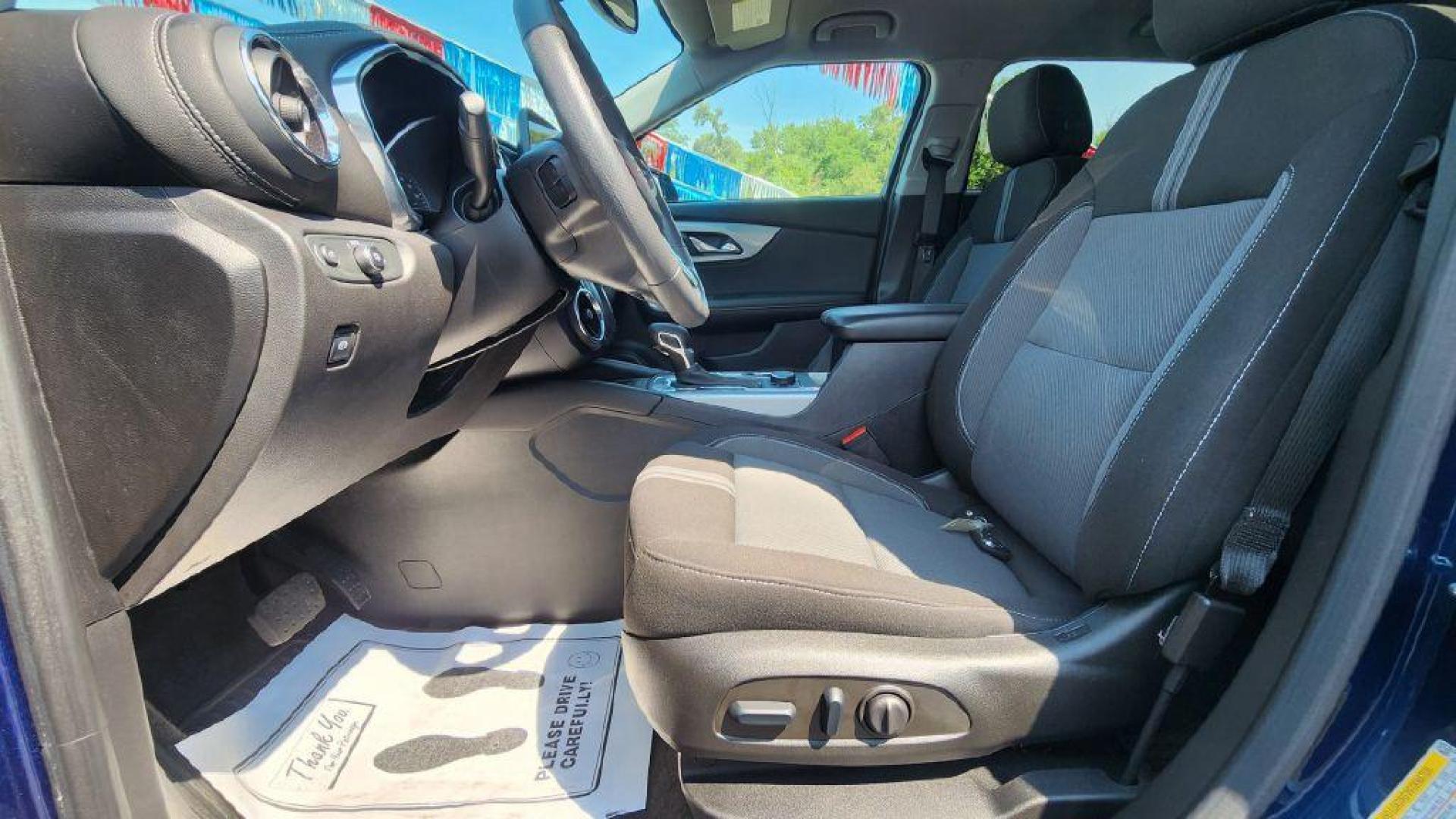 2023 BLUE CHEVROLET BLAZER 2LT (3GNKBHR40PS) with an 2.0L engine, Automatic transmission, located at 101 S. Halleck St., DeMotte, 46310, (219) 987-2922, 41.202343, -87.198189 - Photo#4