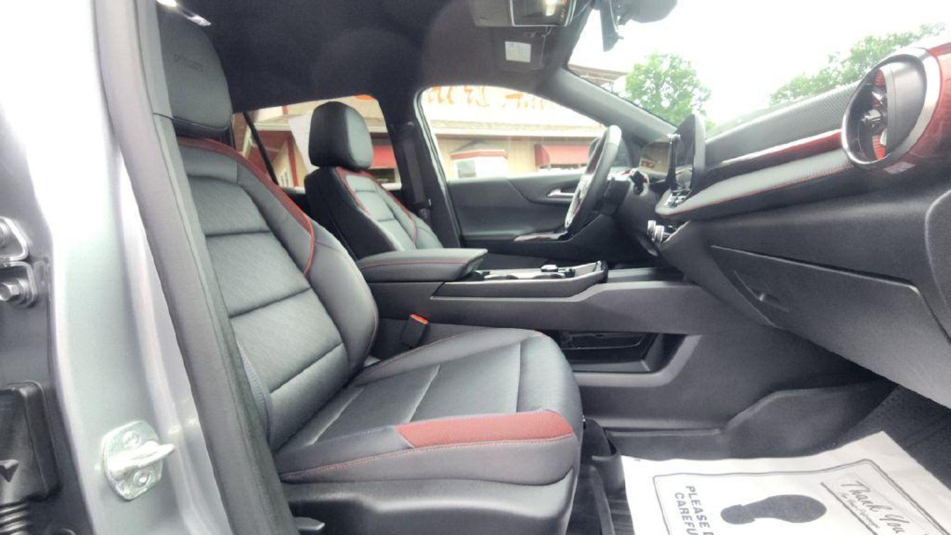 2025 GRAY CHEVROLET EQUINOX RS (3GNAXTEG4SL) with an 1.5L engine, Automatic transmission, located at 101 S. Halleck St., DeMotte, 46310, (219) 987-2922, 41.202343, -87.198189 - Photo#7