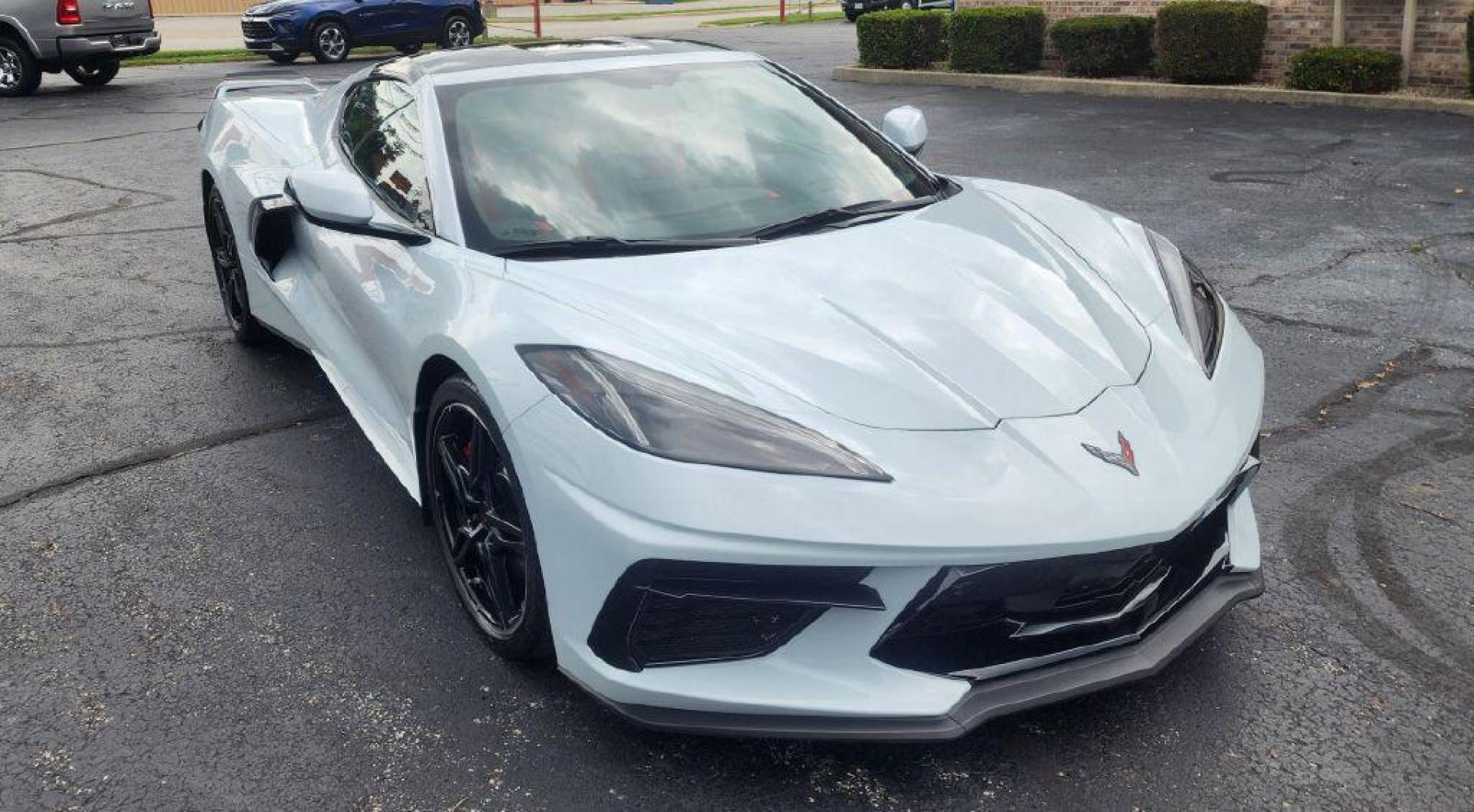 2020 GRAY CHEVROLET CORVETTE STINGRAY 3LT - RWD (1G1Y82D47L5) with an 6.2L engine, Automatic transmission, located at 101 S. Halleck St., DeMotte, 46310, (219) 987-2922, 41.202343, -87.198189 - Photo#2