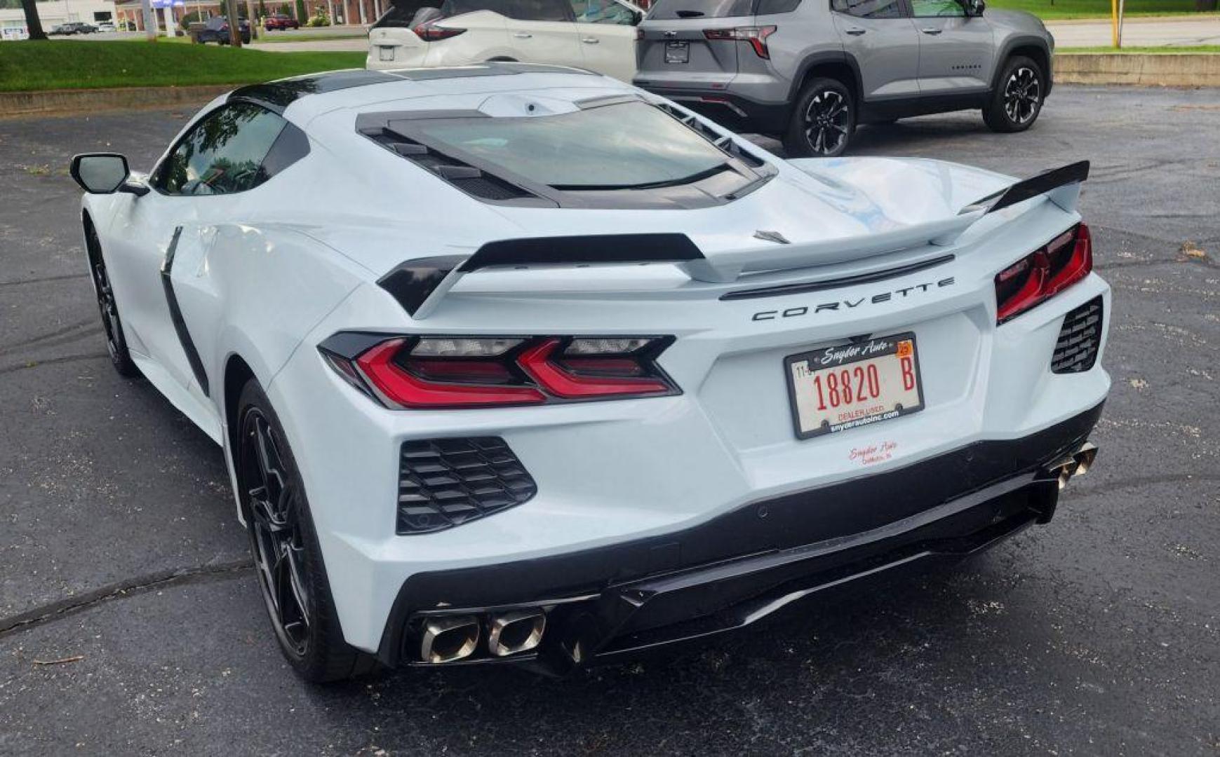 2020 GRAY CHEVROLET CORVETTE STINGRAY 3LT - RWD (1G1Y82D47L5) with an 6.2L engine, Automatic transmission, located at 101 S. Halleck St., DeMotte, 46310, (219) 987-2922, 41.202343, -87.198189 - Photo#5
