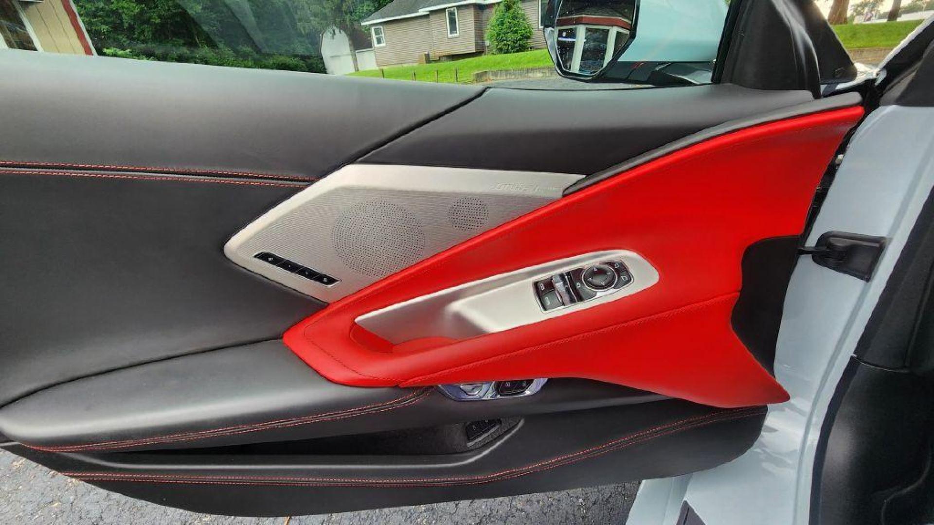 2020 GRAY CHEVROLET CORVETTE STINGRAY 3LT - RWD (1G1Y82D47L5) with an 6.2L engine, Automatic transmission, located at 101 S. Halleck St., DeMotte, 46310, (219) 987-2922, 41.202343, -87.198189 - Photo#17