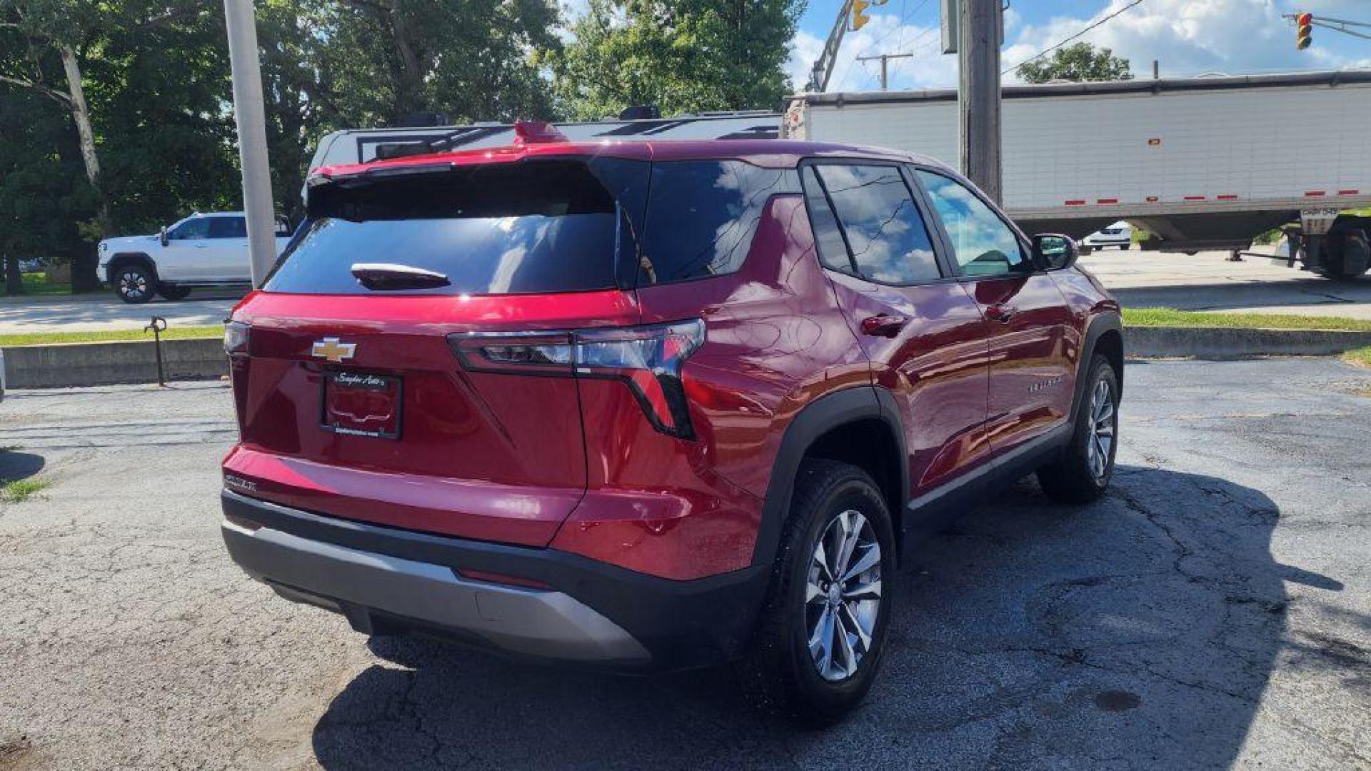 2025 RED CHEVROLET EQUINOX LT - FWD (3GNAXHEG8SL) with an 1.5L engine, Automatic transmission, located at 101 S. Halleck St., DeMotte, 46310, (219) 987-2922, 41.202343, -87.198189 - Photo#3