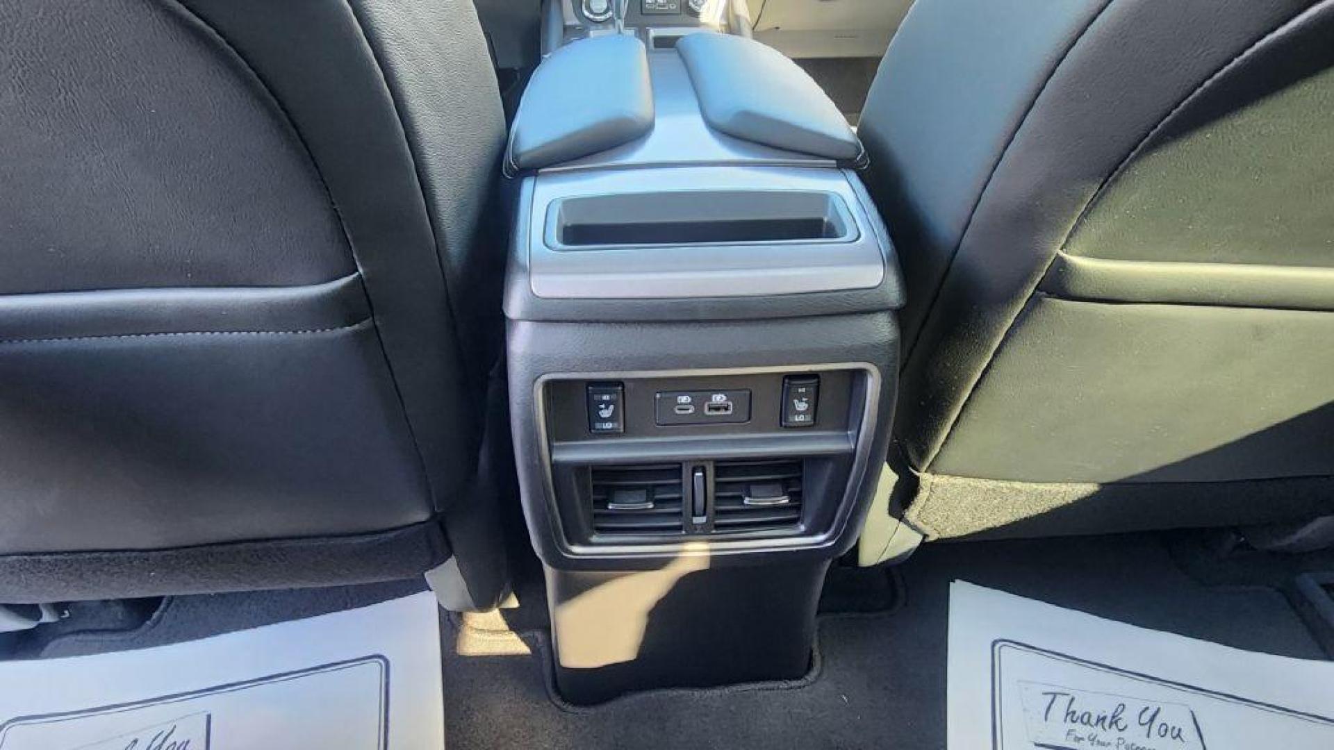 2024 GRAY NISSAN MURANO SL - AWD (5N1AZ2CS8RC) with an 3.5L engine, Continuously Variable transmission, located at 101 S. Halleck St., DeMotte, 46310, (219) 987-2922, 41.202343, -87.198189 - Photo#17