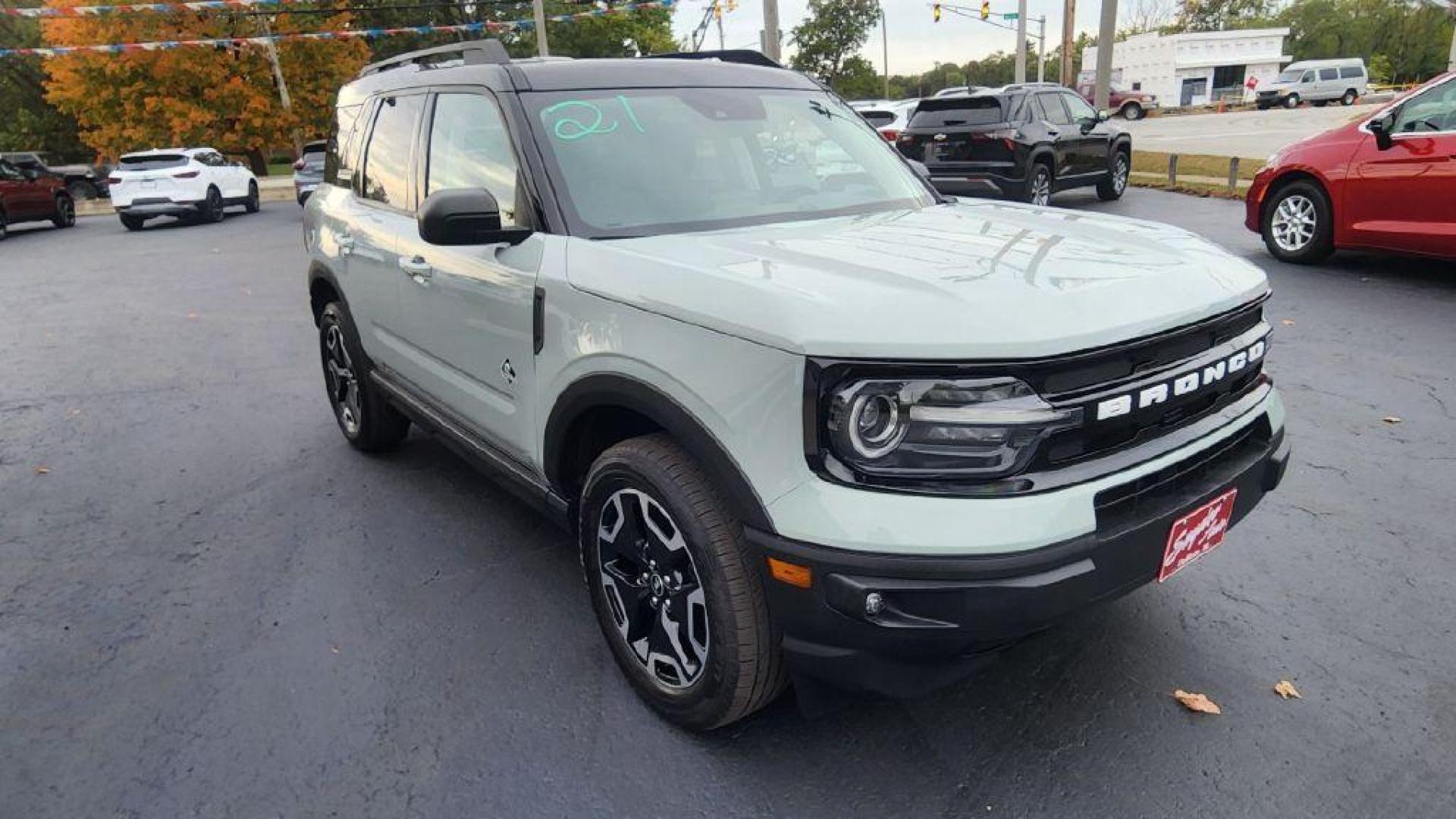 2021 GRAY FORD BRONCO SPORT OUTER BANKS - 4 (3FMCR9C67MR) with an 1.5L engine, Automatic transmission, located at 101 S. Halleck St., DeMotte, 46310, (219) 987-2922, 41.202343, -87.198189 - Photo#1