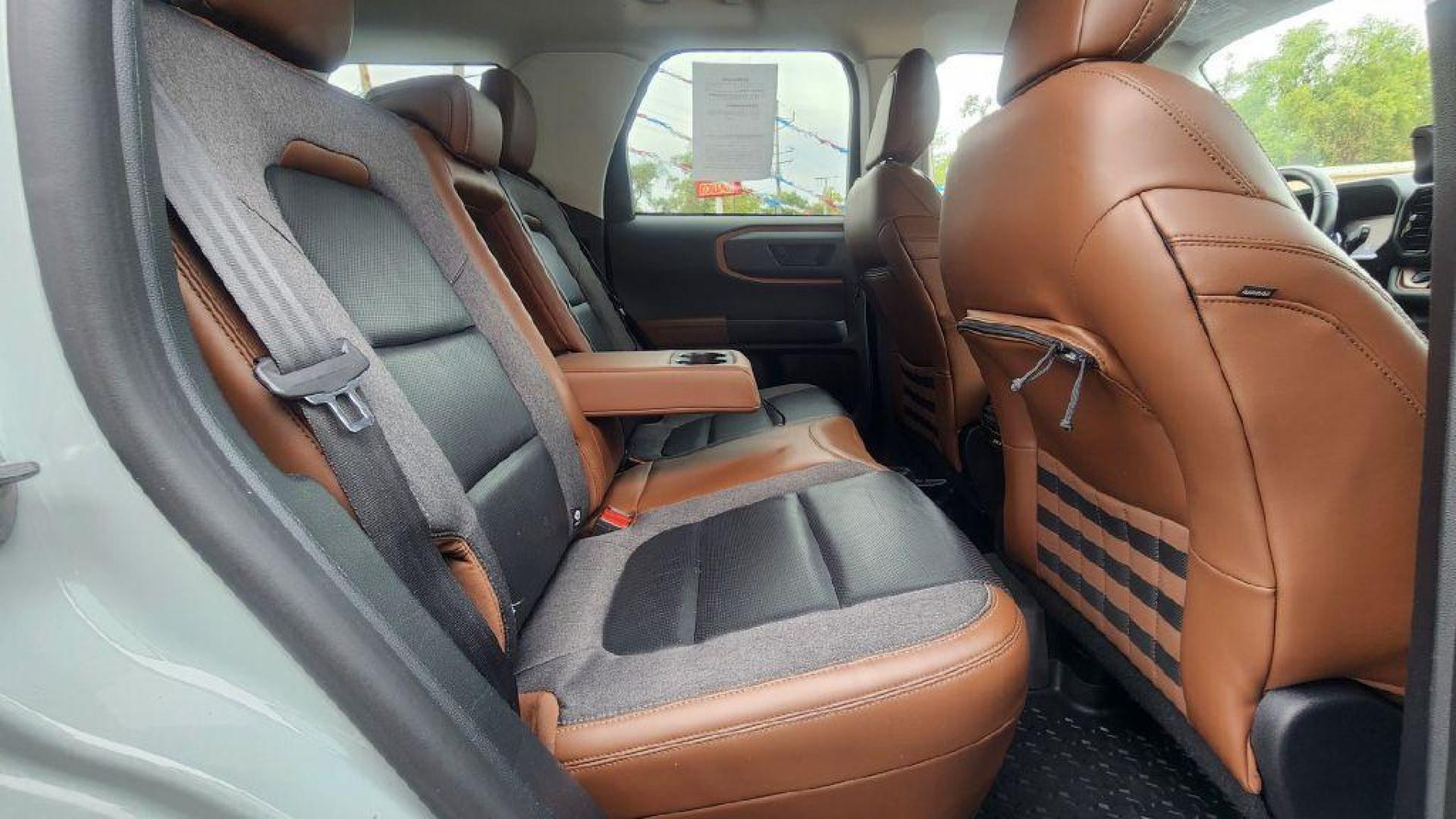 2021 GRAY FORD BRONCO SPORT OUTER BANKS - 4 (3FMCR9C67MR) with an 1.5L engine, Automatic transmission, located at 101 S. Halleck St., DeMotte, 46310, (219) 987-2922, 41.202343, -87.198189 - Photo#6