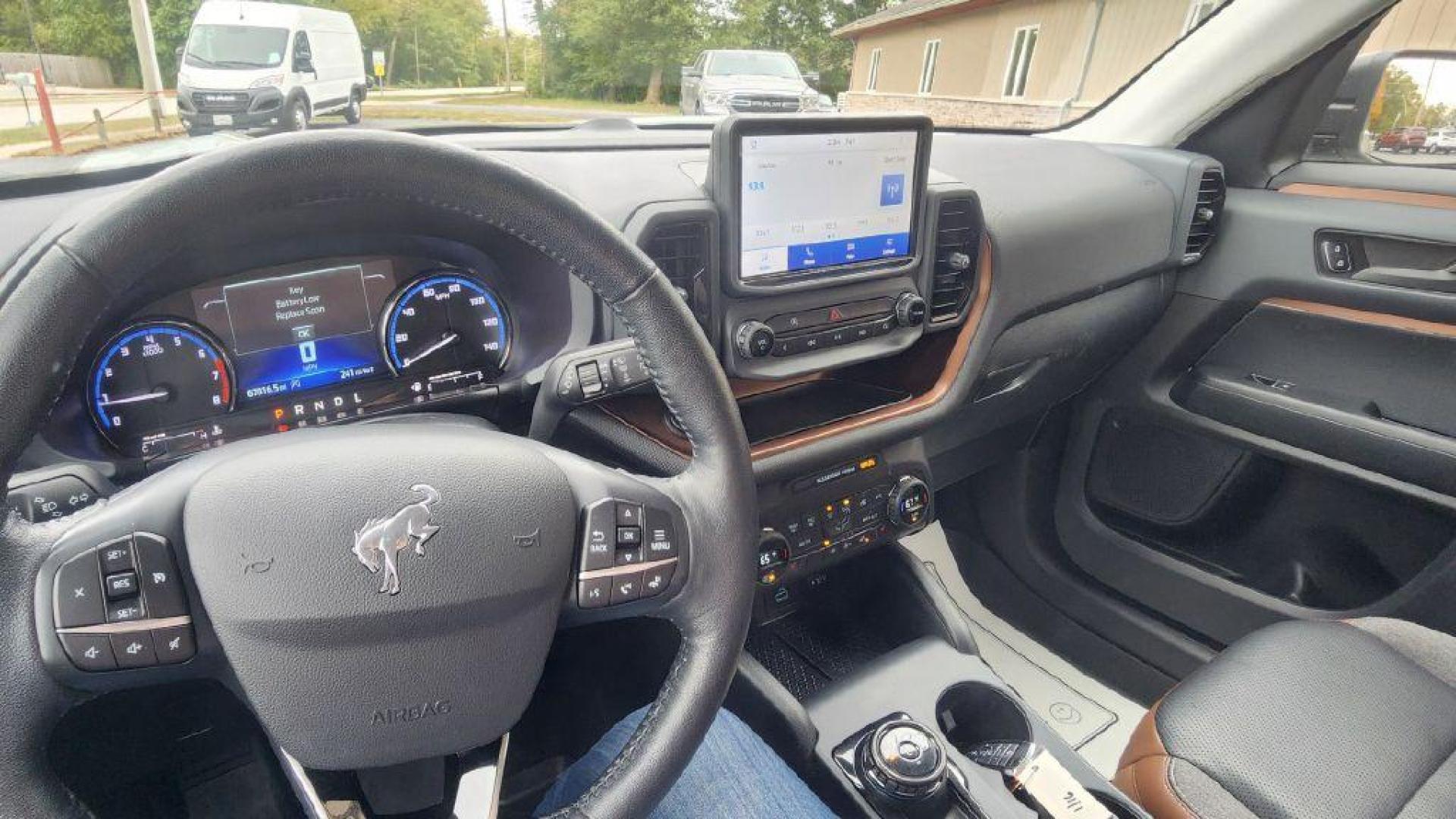 2021 GRAY FORD BRONCO SPORT OUTER BANKS - 4 (3FMCR9C67MR) with an 1.5L engine, Automatic transmission, located at 101 S. Halleck St., DeMotte, 46310, (219) 987-2922, 41.202343, -87.198189 - Photo#8