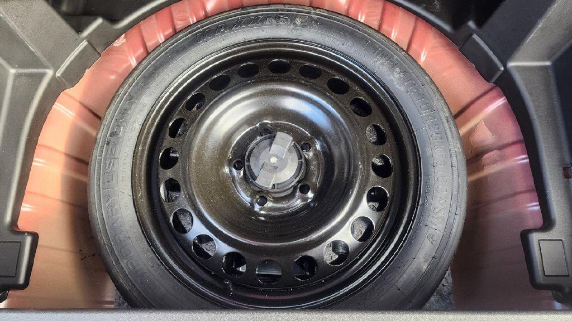 2023 BURGAN GMC TERRAIN SLT - AWD (3GKALVEG1PL) with an 1.5L engine, Automatic transmission, located at 101 S. Halleck St., DeMotte, 46310, (219) 987-2922, 41.202343, -87.198189 - Photo#23