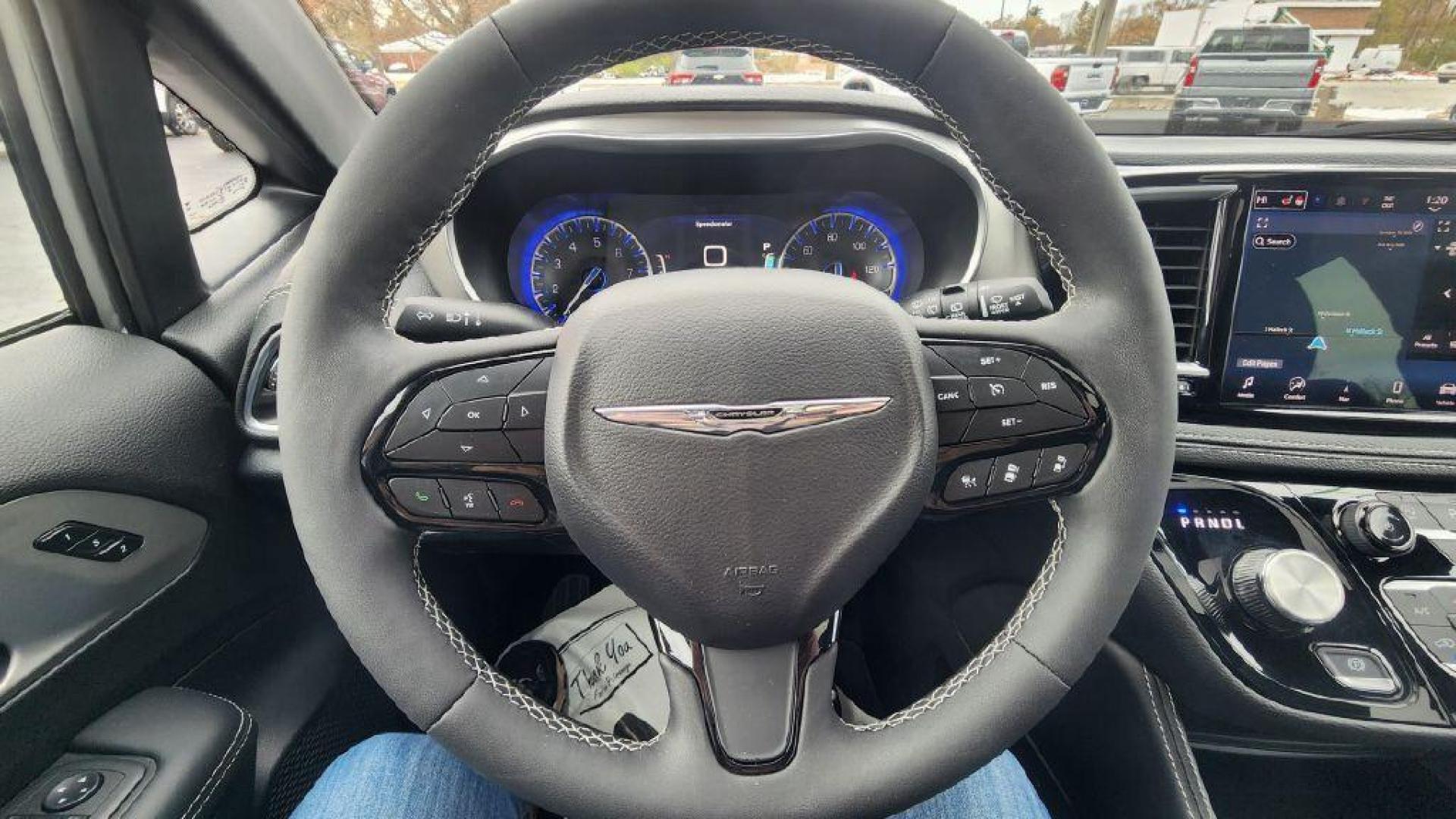 2024 SILVER CHRYSLER PACIFICA LIMITED (2C4RC1GG9RR) with an 3.6L engine, Automatic transmission, located at 101 S. Halleck St., DeMotte, 46310, (219) 987-2922, 41.202343, -87.198189 - Photo#13