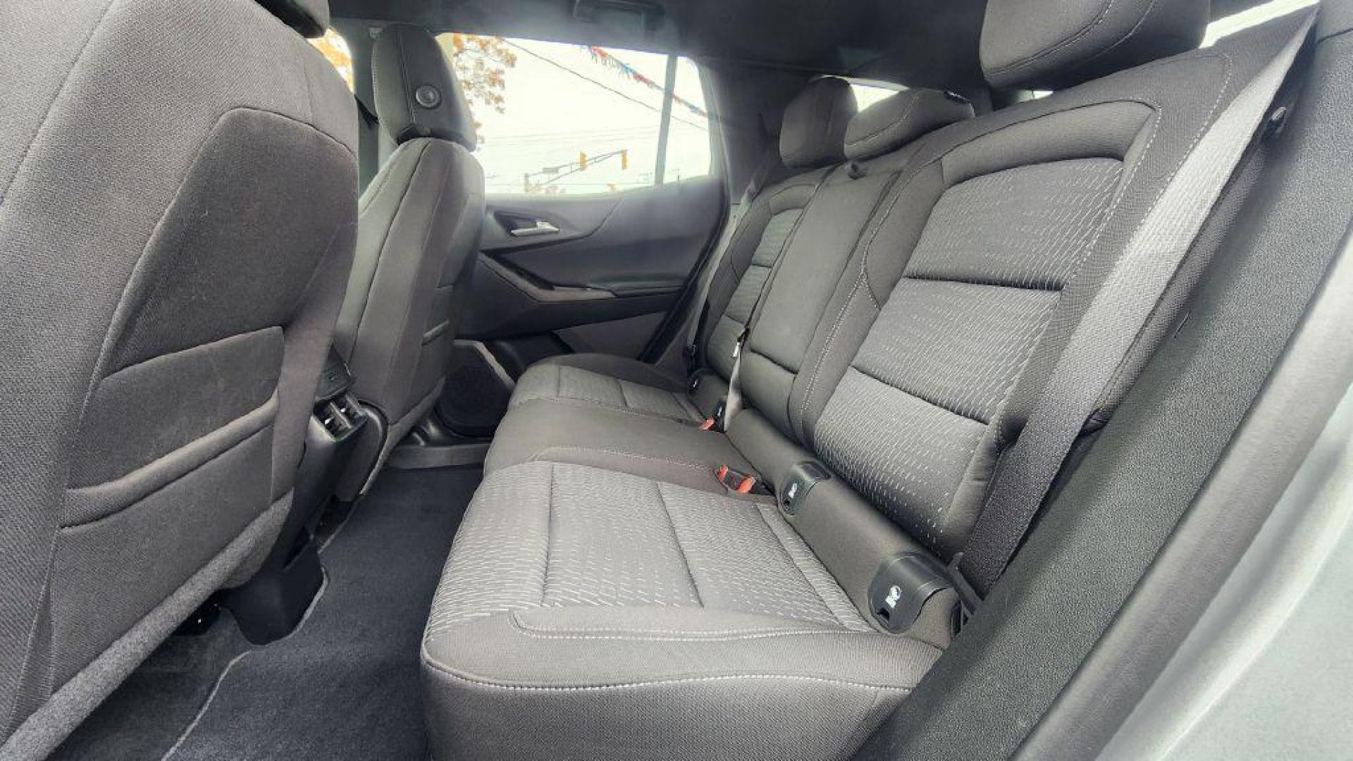 2025 GRAY CHEVROLET EQUINOX LT - AWD (3GNAXPEG2SL) with an 1.5L engine, Automatic transmission, located at 101 S. Halleck St., DeMotte, 46310, (219) 987-2922, 41.202343, -87.198189 - Photo#5