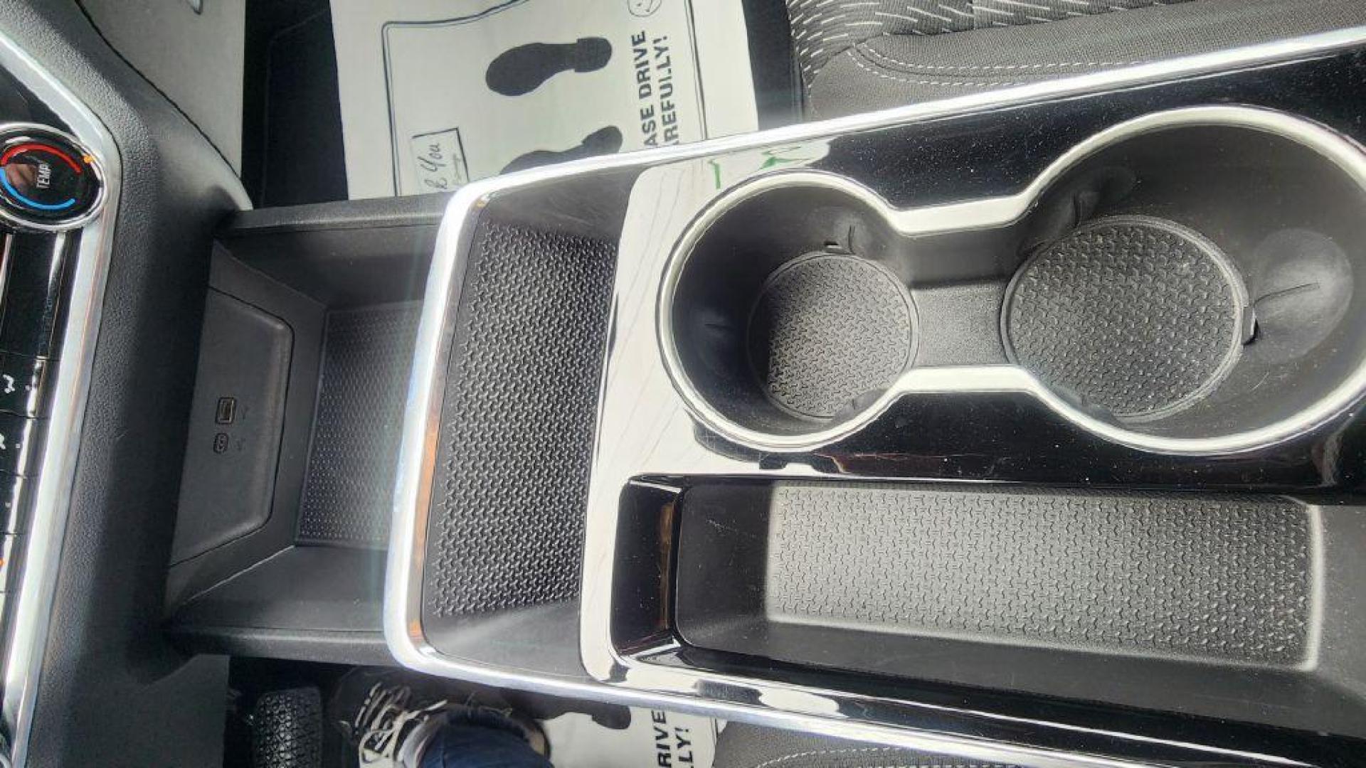 2025 GRAY CHEVROLET EQUINOX LT - AWD (3GNAXPEG2SL) with an 1.5L engine, Automatic transmission, located at 101 S. Halleck St., DeMotte, 46310, (219) 987-2922, 41.202343, -87.198189 - Photo#17