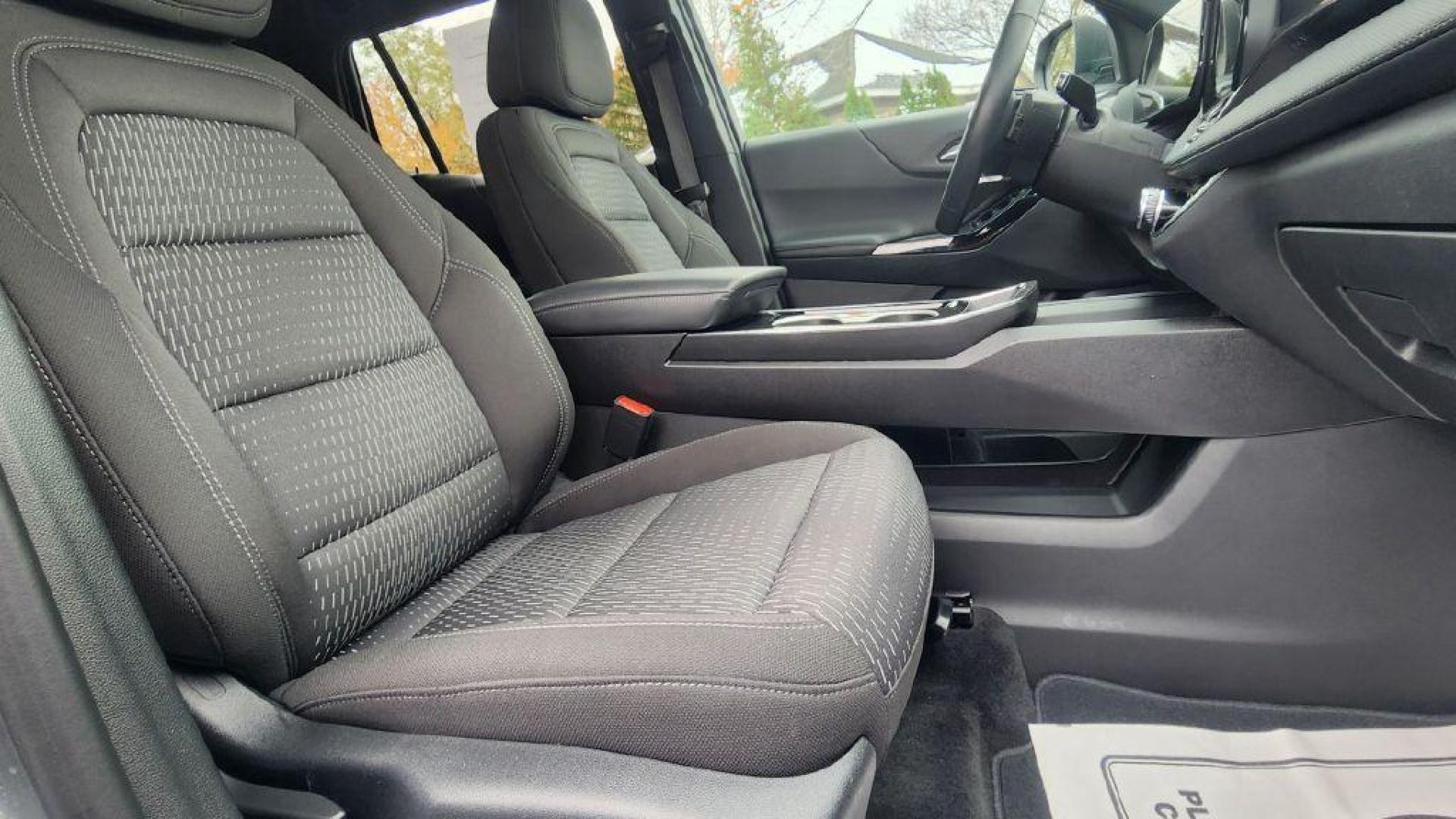 2025 GRAY CHEVROLET EQUINOX LT - AWD (3GNAXPEG5SL) with an 1.5L engine, Automatic transmission, located at 101 S. Halleck St., DeMotte, 46310, (219) 987-2922, 41.202343, -87.198189 - Photo#7