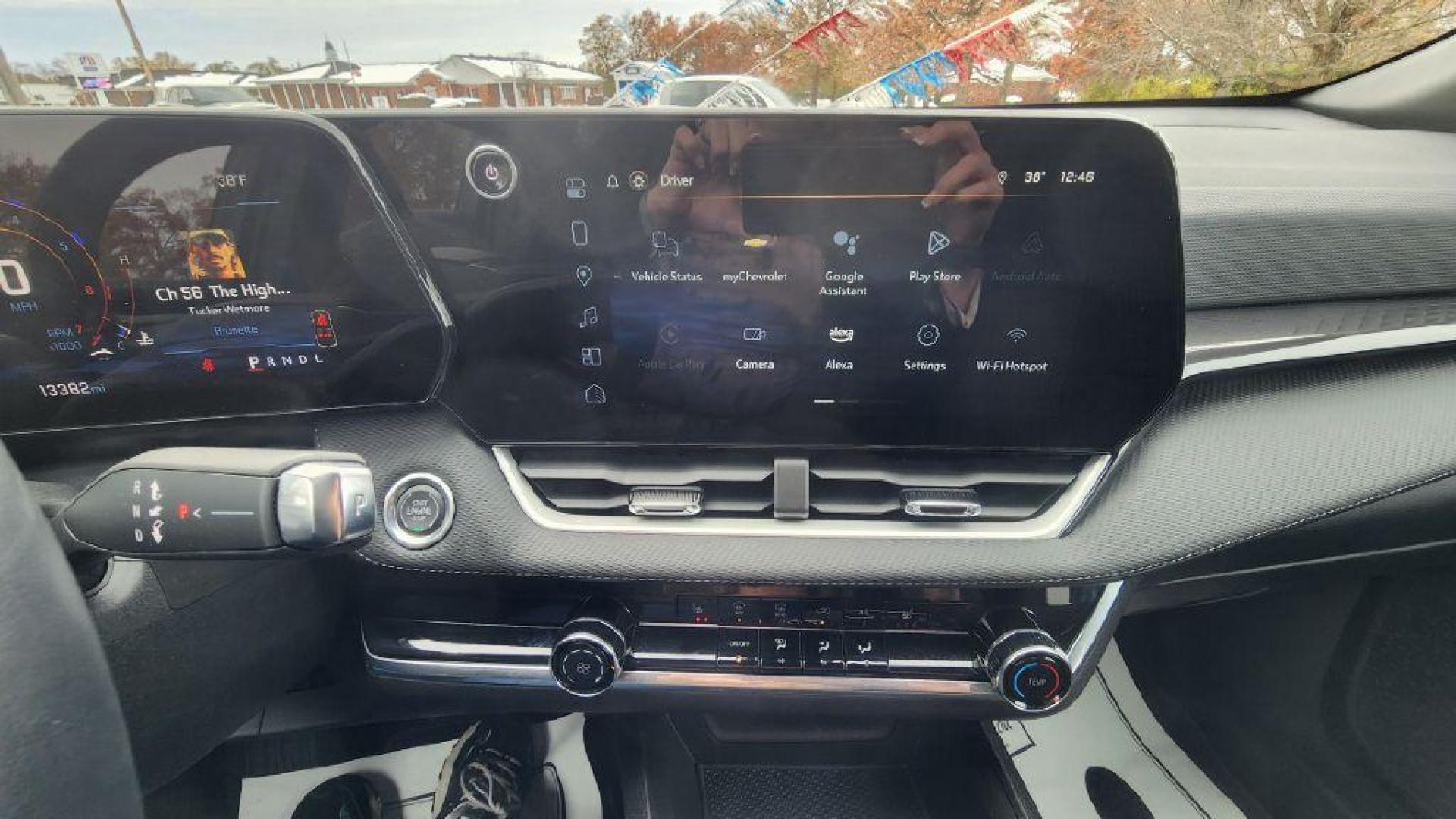 2025 GRAY CHEVROLET EQUINOX LT - AWD (3GNAXPEG5SL) with an 1.5L engine, Automatic transmission, located at 101 S. Halleck St., DeMotte, 46310, (219) 987-2922, 41.202343, -87.198189 - Photo#15