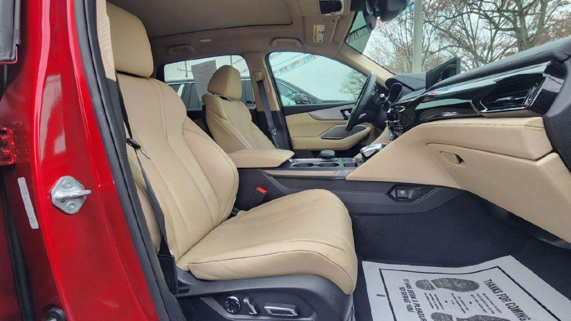 2022 RED ACURA MDX FWD (5J8YD9H3XNL) with an 3.5L engine, Automatic transmission, located at 101 S. Halleck St., DeMotte, 46310, (219) 987-2922, 41.202343, -87.198189 - Photo#10