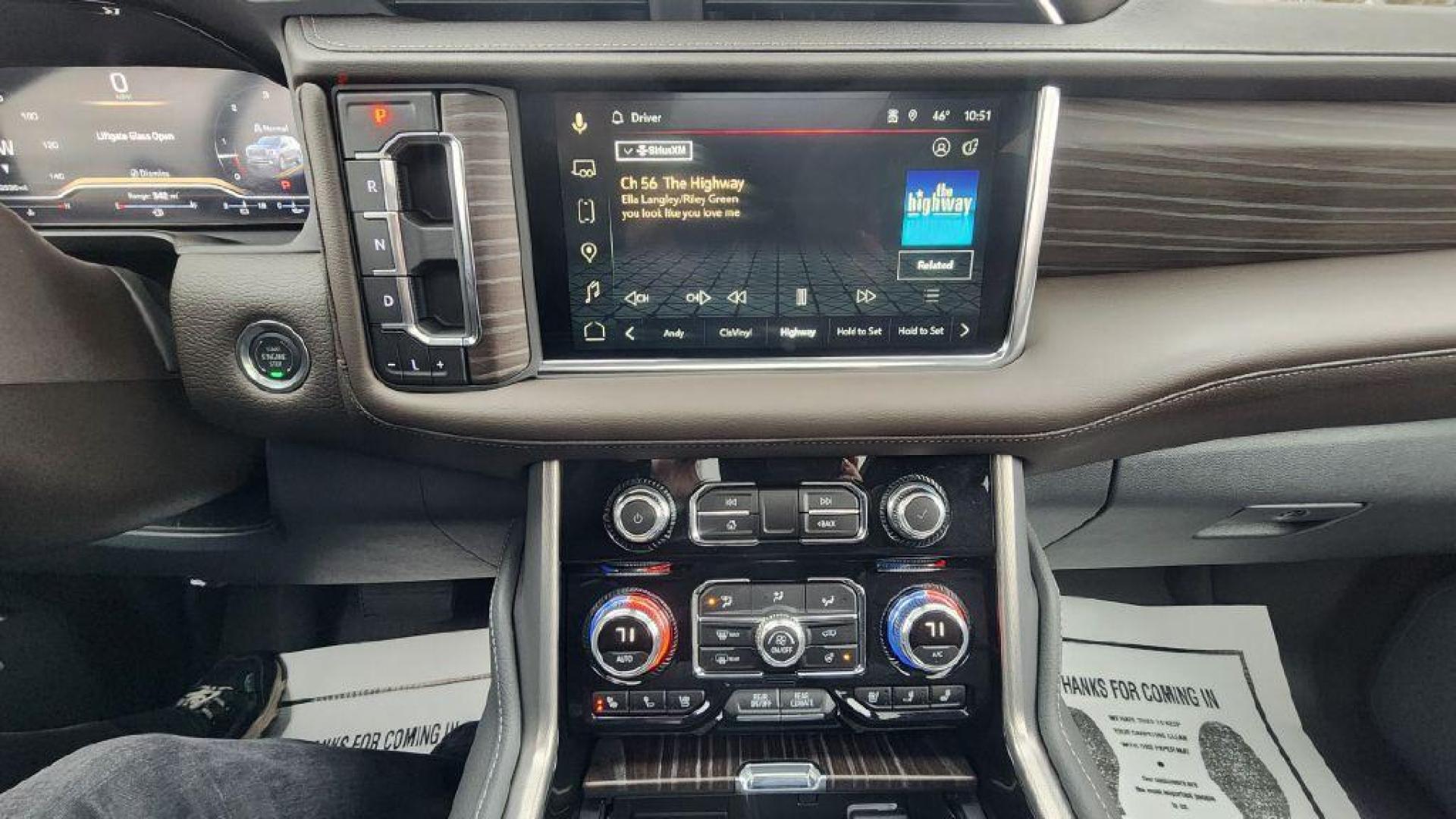 2024 BLACK GMC YUKON XL DENALI - 4WD (1GKS2JKL6RR) with an 6.2L engine, Automatic transmission, located at 101 S. Halleck St., DeMotte, 46310, (219) 987-2922, 41.202343, -87.198189 - Photo#14