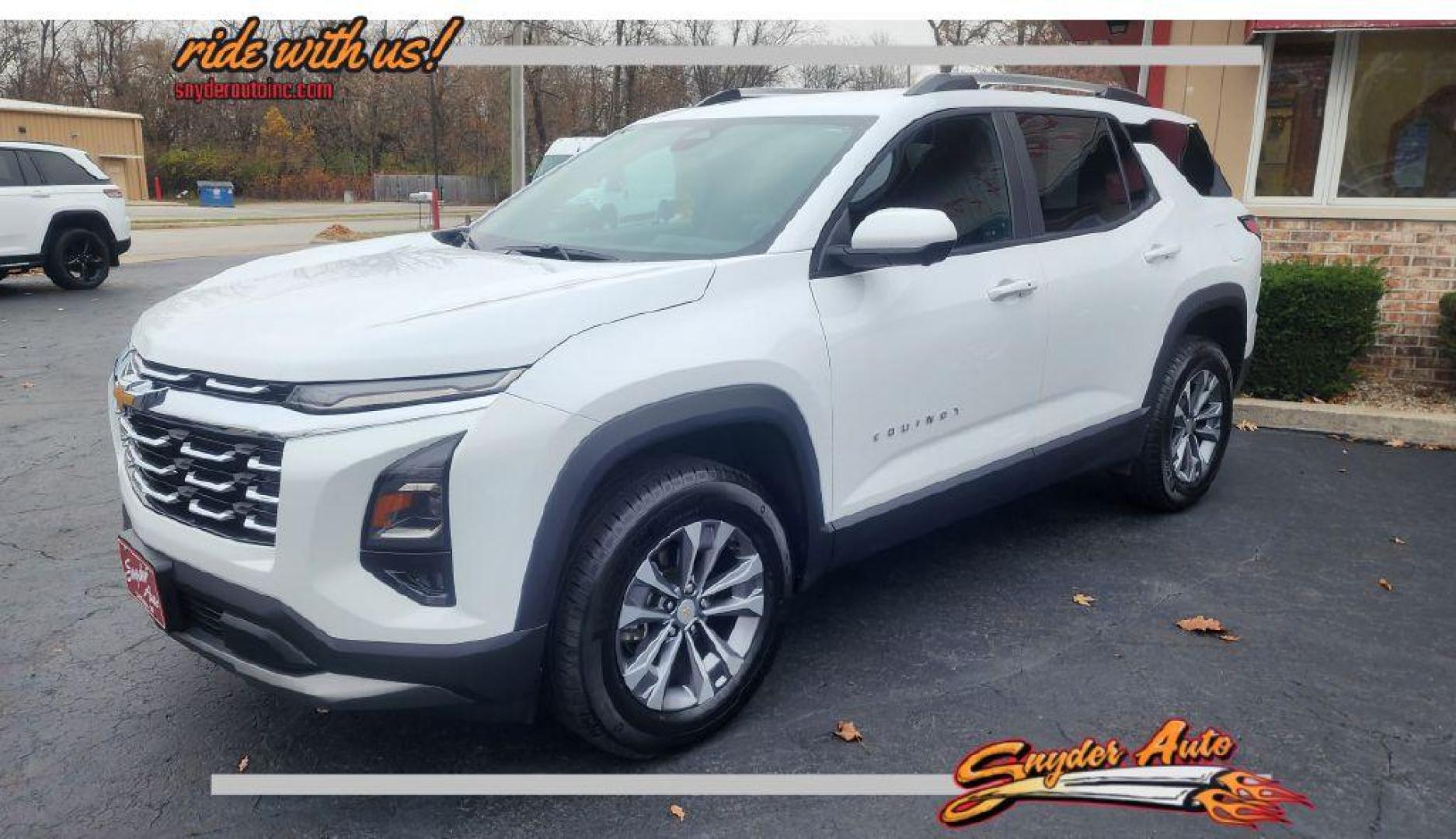 2025 WHITE CHEVROLET EQUINOX LT - AWD (3GNAXPEG7SL) with an 1.5L engine, Automatic transmission, located at 101 S. Halleck St., DeMotte, 46310, (219) 987-2922, 41.202343, -87.198189 - Photo#0