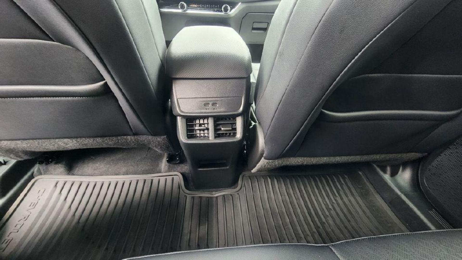 2025 WHITE CHEVROLET EQUINOX LT - AWD (3GNAXPEG7SL) with an 1.5L engine, Automatic transmission, located at 101 S. Halleck St., DeMotte, 46310, (219) 987-2922, 41.202343, -87.198189 - Photo#20