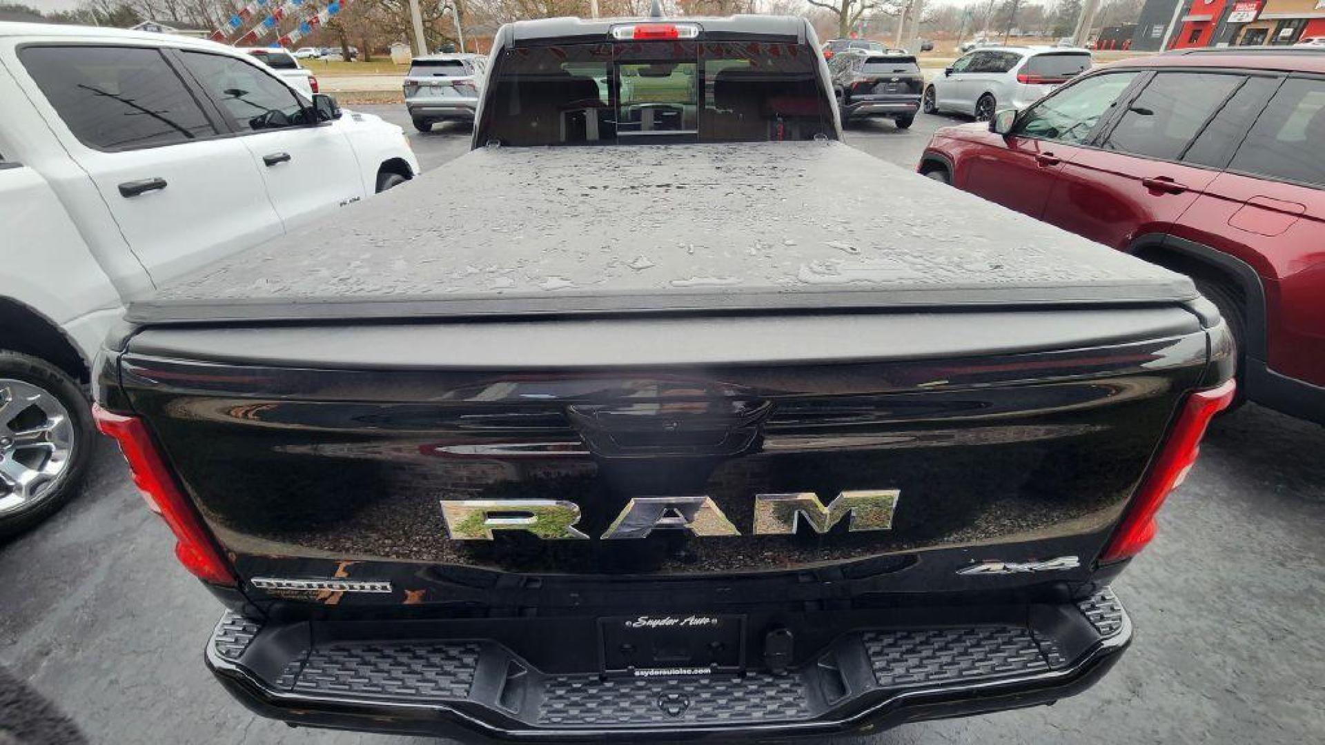 2025 BLACK RAM 1500 BIG HORN/LONE STAR (1C6RRFBG8SN) with an 3.6L engine, Automatic transmission, located at 101 S. Halleck St., DeMotte, 46310, (219) 987-2922, 41.202343, -87.198189 - Photo#4