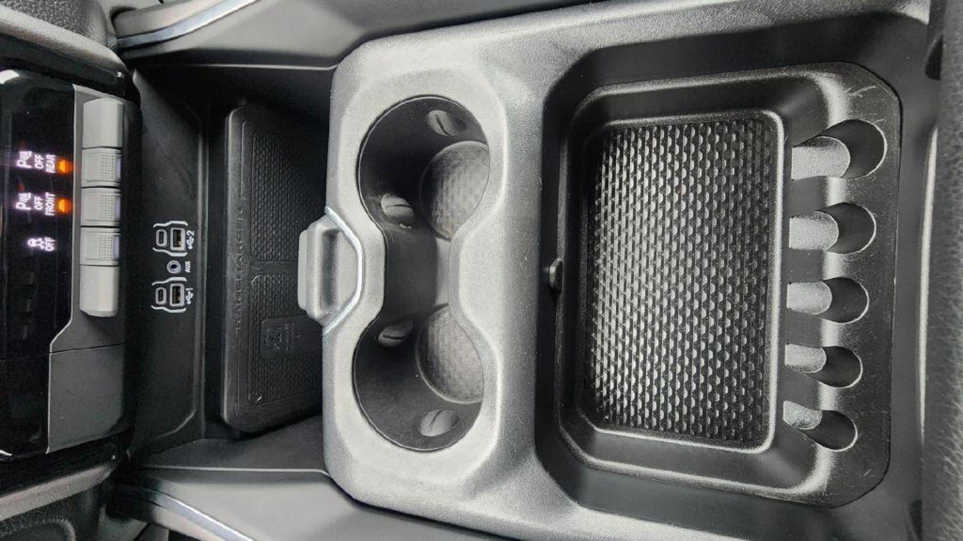 2025 BLACK RAM 1500 BIG HORN/LONE STAR (1C6RRFBG8SN) with an 3.6L engine, Automatic transmission, located at 101 S. Halleck St., DeMotte, 46310, (219) 987-2922, 41.202343, -87.198189 - Photo#17