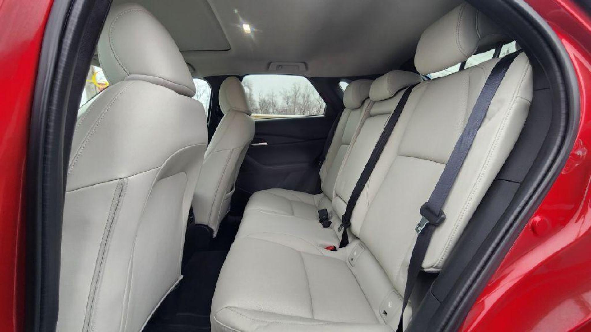 2024 BURGUN MAZDA CX-30 PREMIUM PLUS - AWD (3MVDMBEY8RM) with an 2.5L engine, Automatic transmission, located at 101 S. Halleck St., DeMotte, 46310, (219) 987-2922, 41.202343, -87.198189 - Photo#5