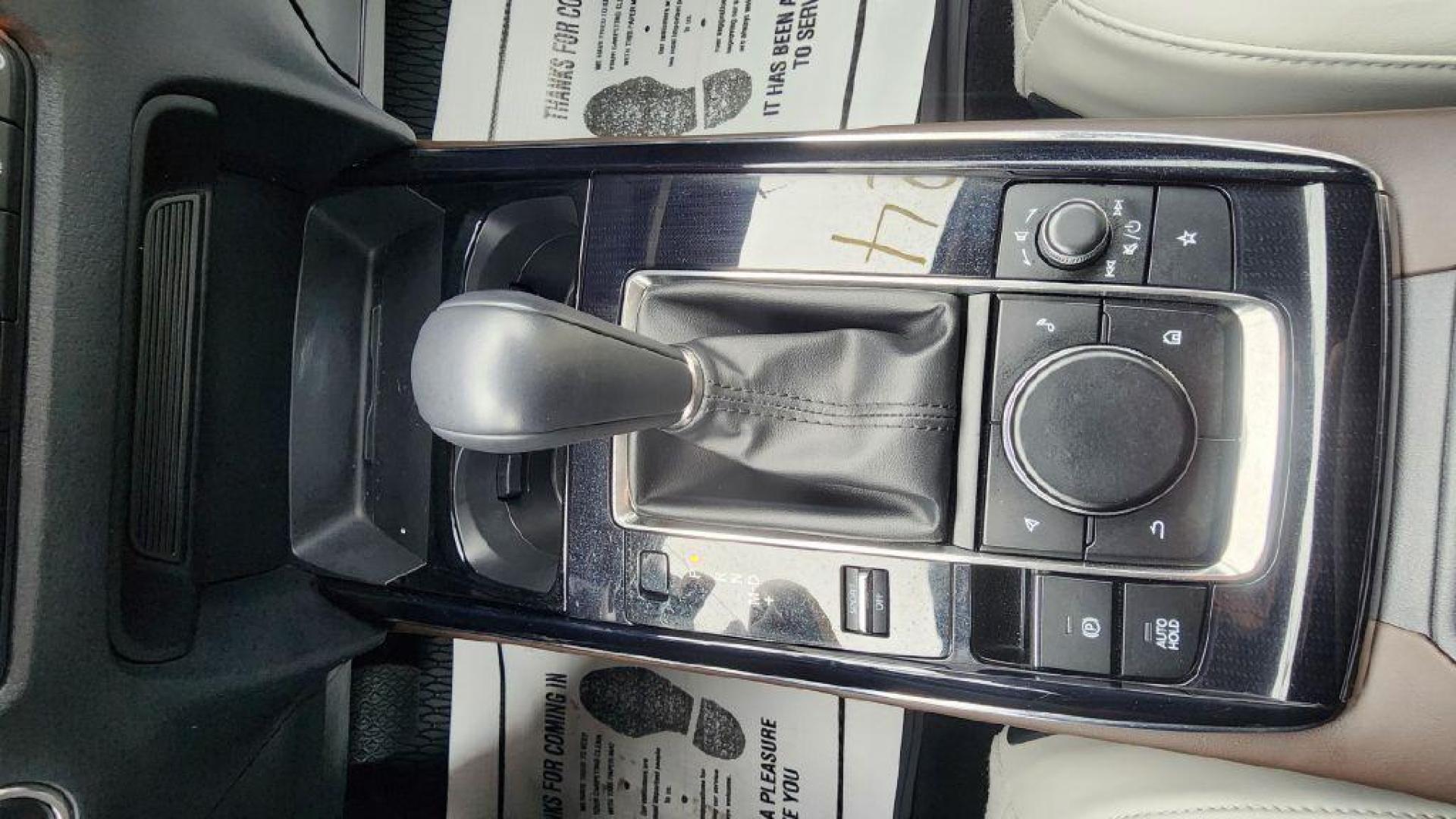 2024 BURGUN MAZDA CX-30 PREMIUM PLUS - AWD (3MVDMBEY8RM) with an 2.5L engine, Automatic transmission, located at 101 S. Halleck St., DeMotte, 46310, (219) 987-2922, 41.202343, -87.198189 - Photo#16