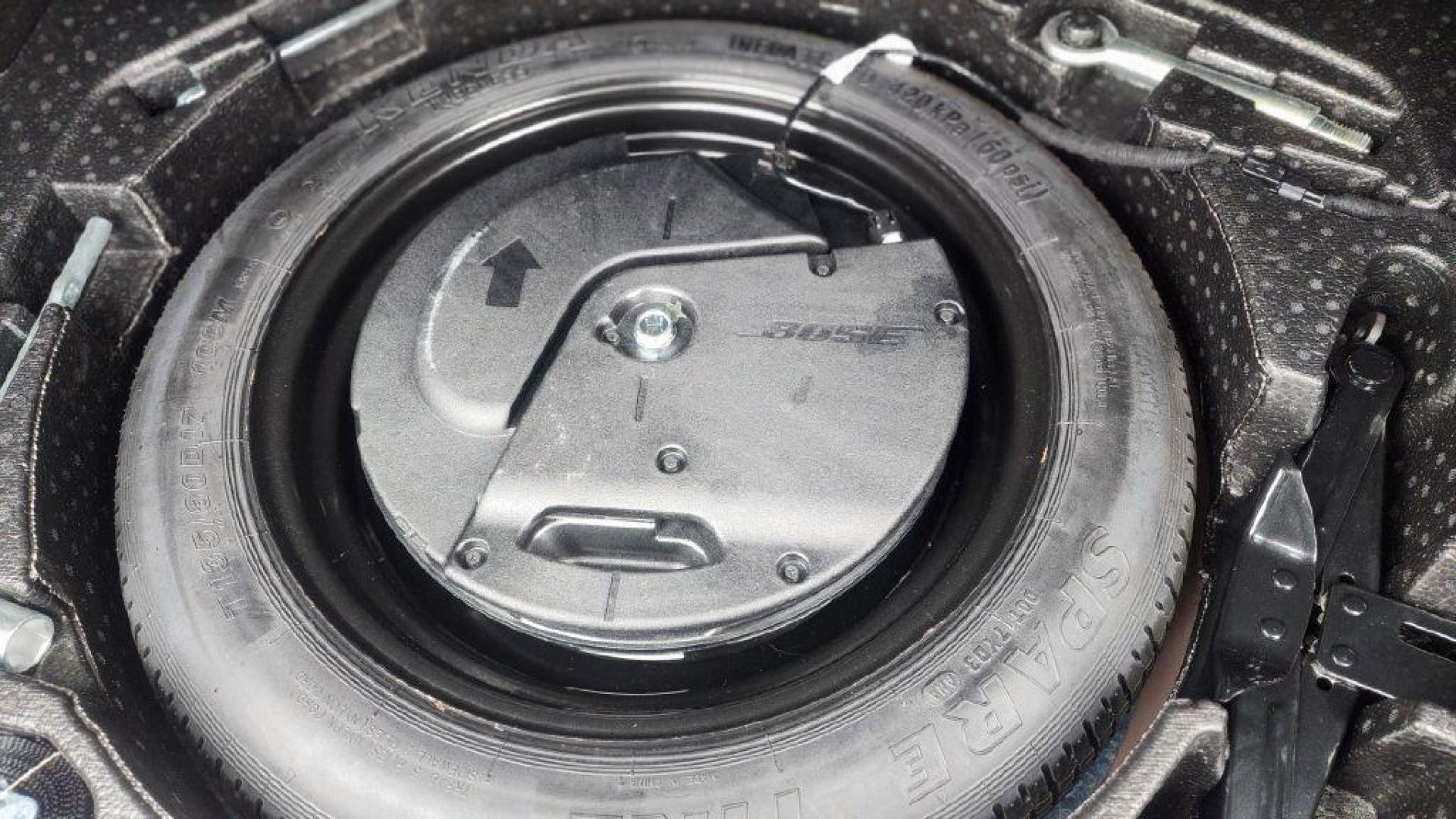 2024 BURGUN MAZDA CX-30 PREMIUM PLUS - AWD (3MVDMBEY8RM) with an 2.5L engine, Automatic transmission, located at 101 S. Halleck St., DeMotte, 46310, (219) 987-2922, 41.202343, -87.198189 - Photo#20