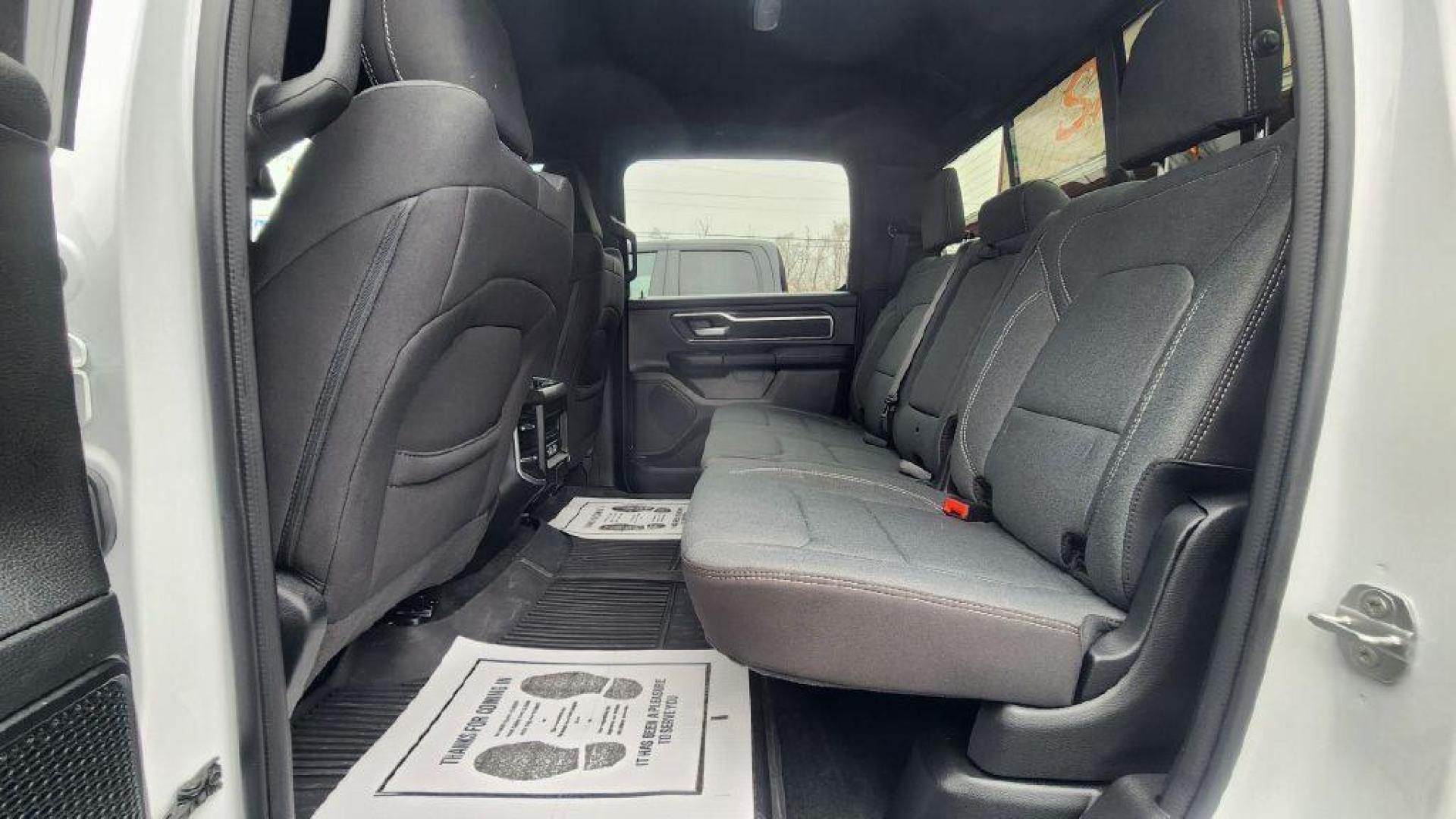 2023 WHITE RAM 1500 BIG HORN/LONE STAR (1C6RRFFGXPN) with an 3.6L engine, Automatic transmission, located at 101 S. Halleck St., DeMotte, 46310, (219) 987-2922, 41.202343, -87.198189 - Photo#6