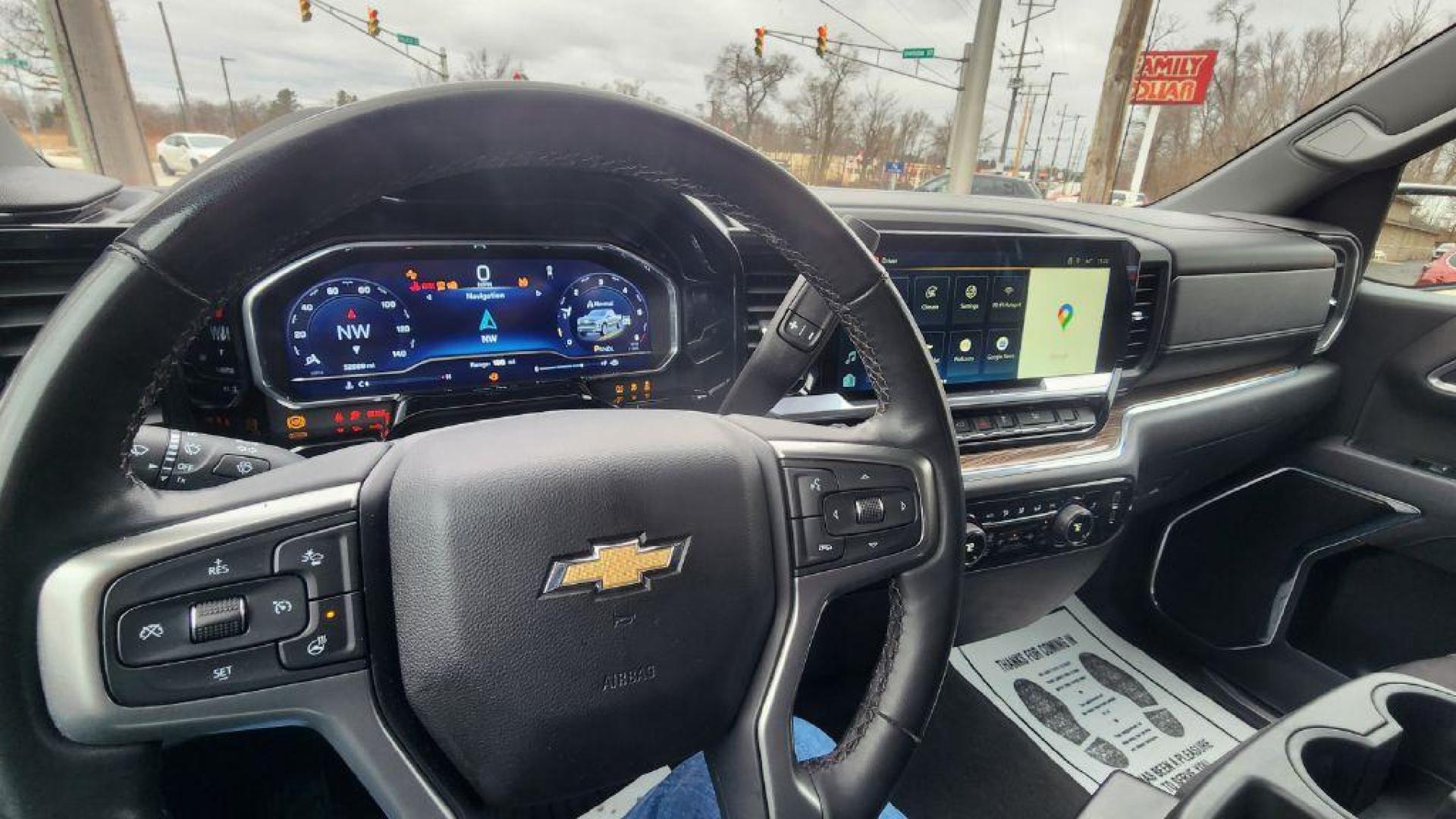 2023 WHITE CHEVROLET SILVERADO 1500 LT (2GCUDDED8P1) with an 5.3L engine, Automatic transmission, located at 101 S. Halleck St., DeMotte, 46310, (219) 987-2922, 41.202343, -87.198189 - Photo#8