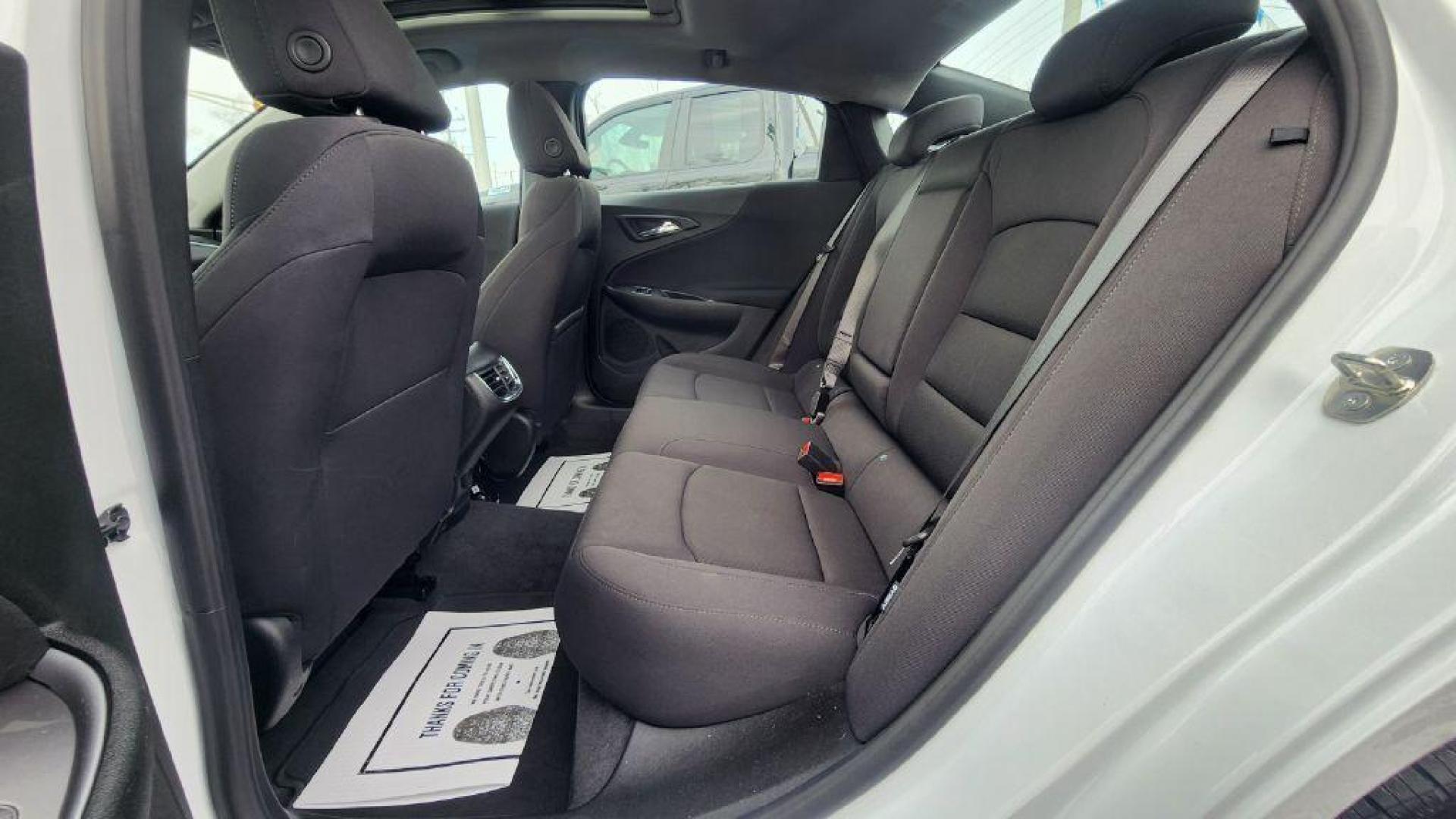 2023 WHITE CHEVROLET MALIBU LT - FWD (1G1ZD5ST2PF) with an 1.5L engine, Continuously Variable transmission, located at 101 S. Halleck St., DeMotte, 46310, (219) 987-2922, 41.202343, -87.198189 - Photo#5