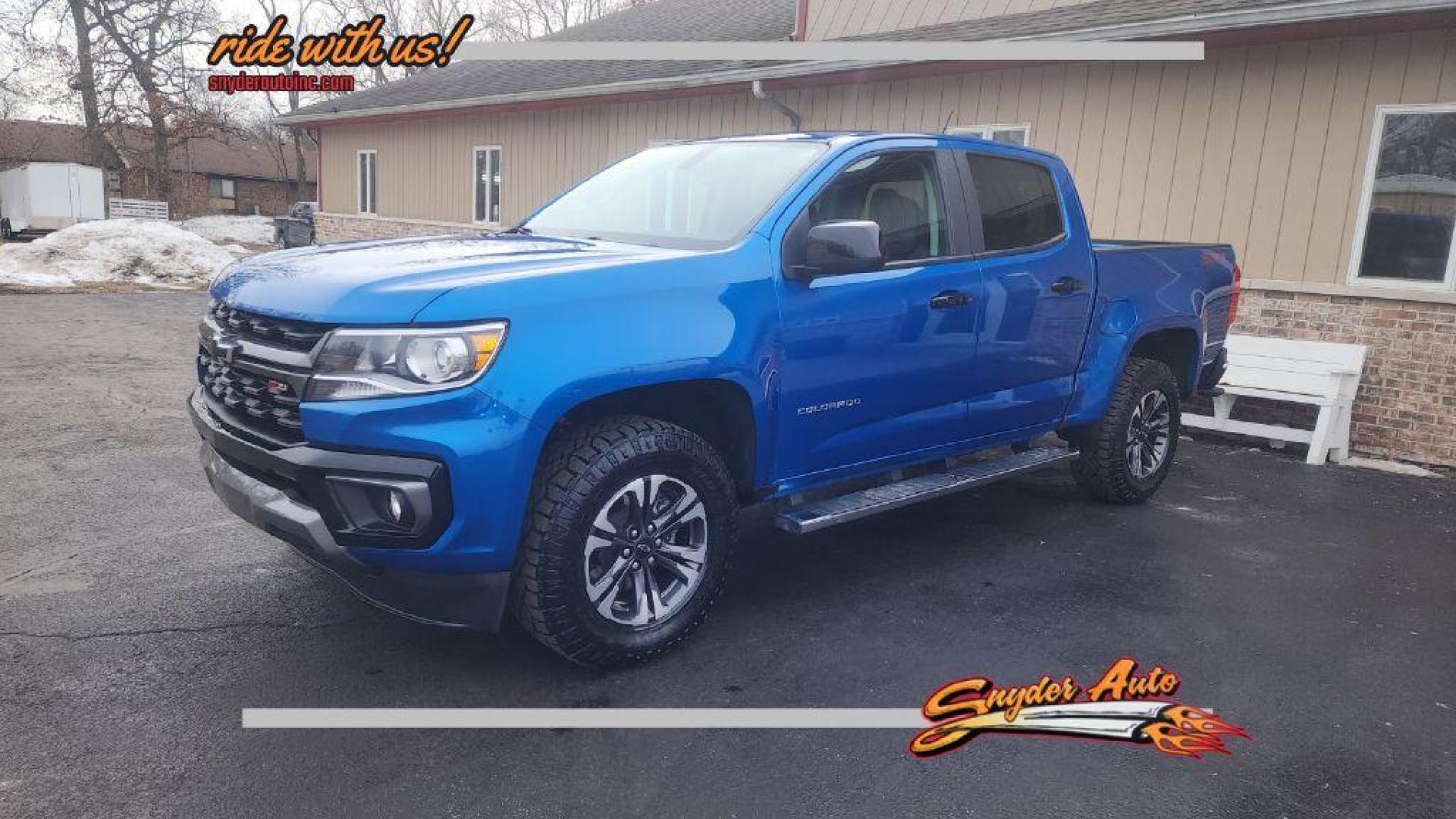 2022 BLUE CHEVROLET COLORADO Z71 - 4WD (1GCGTDENXN1) with an 3.6L engine, Automatic transmission, located at 101 S. Halleck St., DeMotte, 46310, (219) 987-2922, 41.202343, -87.198189 - Photo#0