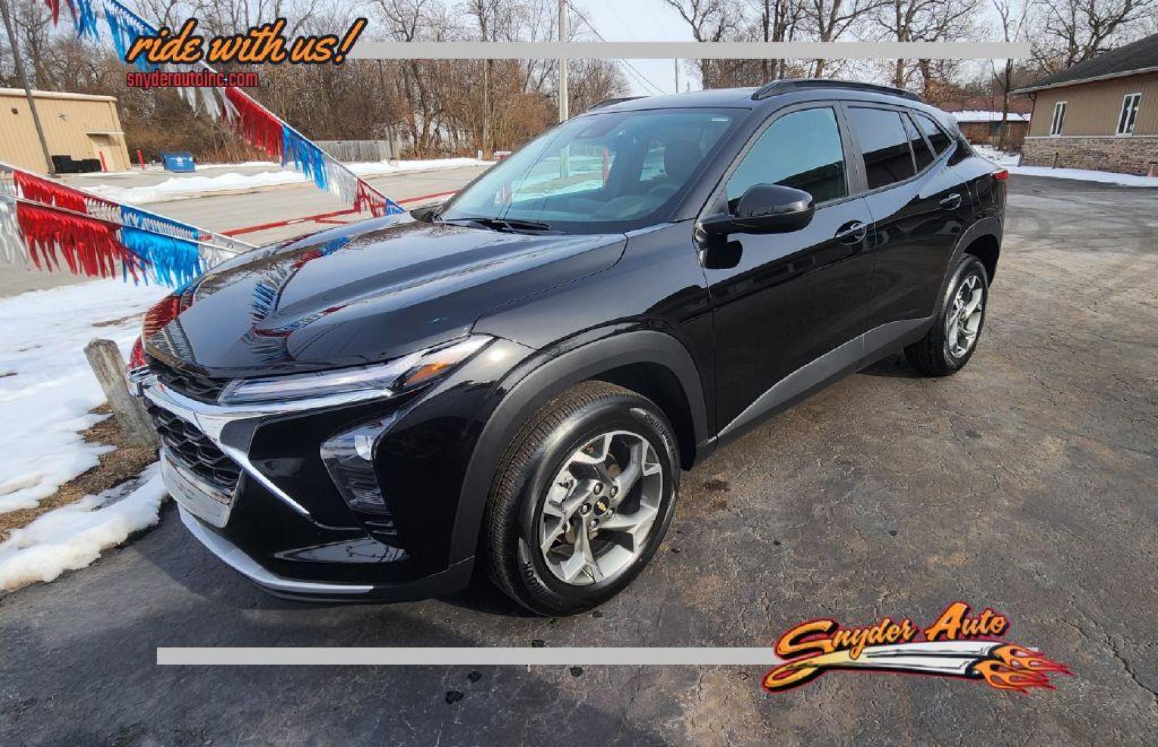 2025 BLACK CHEVROLET TRAX 1LT - FWD (KL77LHEP4SC) with an 1.2L engine, Automatic transmission, located at 101 S. Halleck St., DeMotte, 46310, (219) 987-2922, 41.202343, -87.198189 - Photo#0