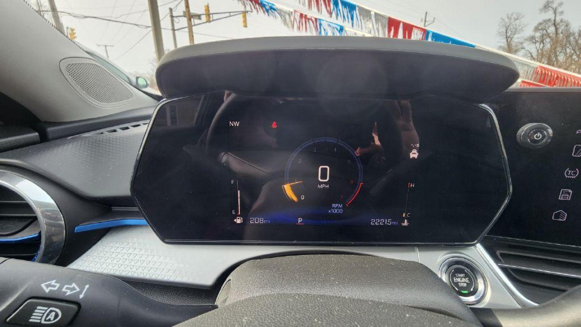 2025 BLACK CHEVROLET TRAX 1LT - FWD (KL77LHEP4SC) with an 1.2L engine, Automatic transmission, located at 101 S. Halleck St., DeMotte, 46310, (219) 987-2922, 41.202343, -87.198189 - Photo#9