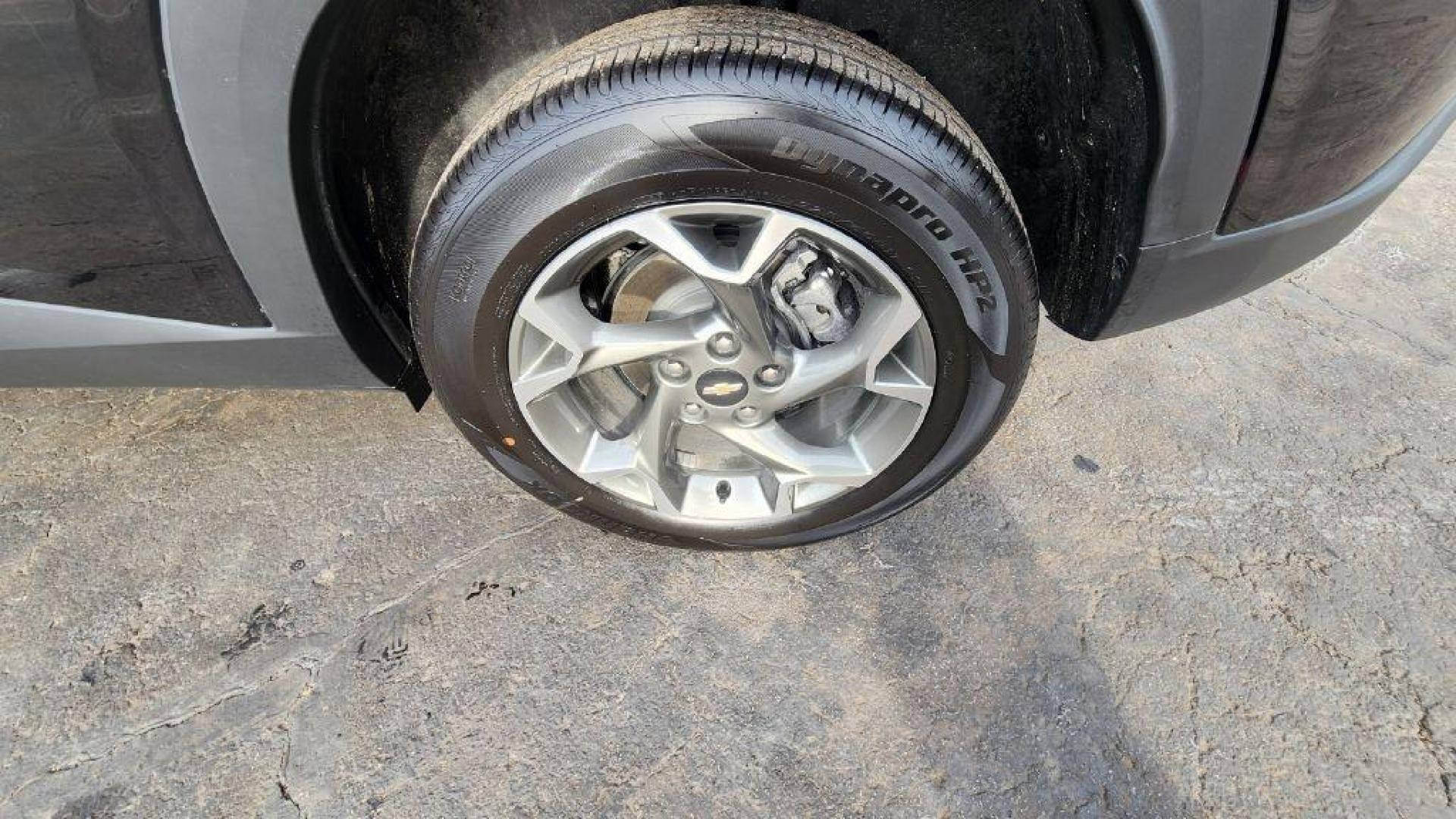 2025 BLACK CHEVROLET TRAX 1LT - FWD (KL77LHEP4SC) with an 1.2L engine, Automatic transmission, located at 101 S. Halleck St., DeMotte, 46310, (219) 987-2922, 41.202343, -87.198189 - Photo#18