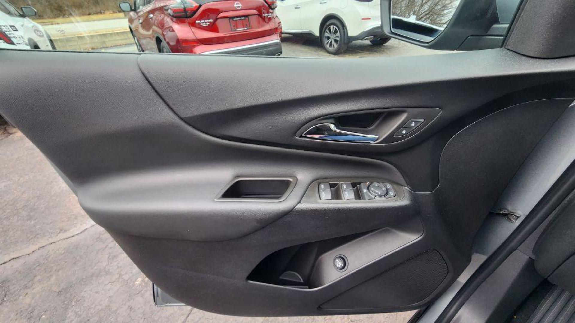 2024 GRAY CHEVROLET EQUINOX LT - FWD (3GNAXKEG6RS) with an 1.5L engine, Automatic transmission, located at 101 S. Halleck St., DeMotte, 46310, (219) 987-2922, 41.202343, -87.198189 - Photo#16