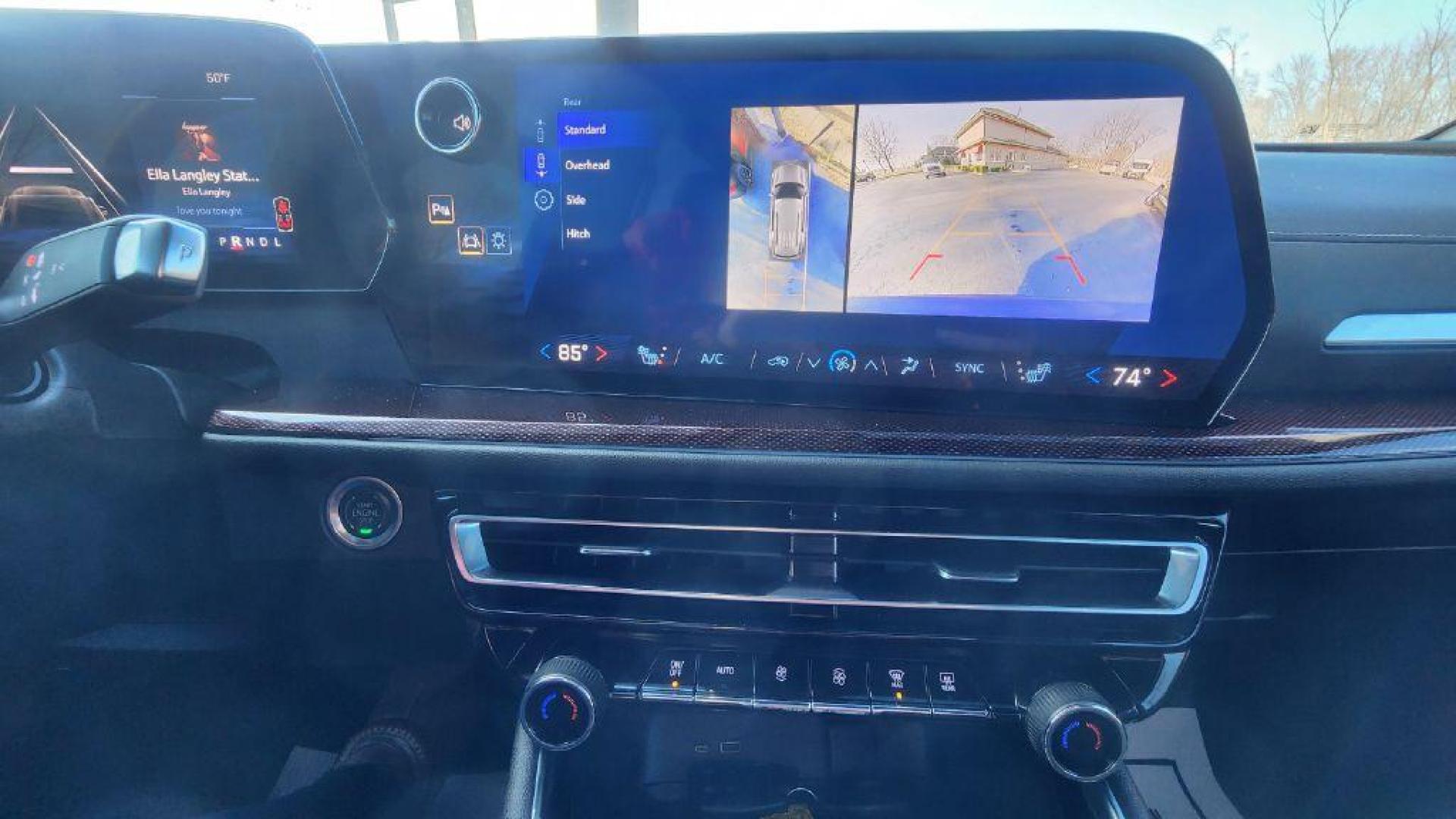 2024 BLUE CHEVROLET TRAVERSE LT Z71 - AWD (1GNEVJKSXRJ) with an 2.5L engine, Automatic transmission, located at 101 S. Halleck St., DeMotte, 46310, (219) 987-2922, 41.202343, -87.198189 - Photo#16