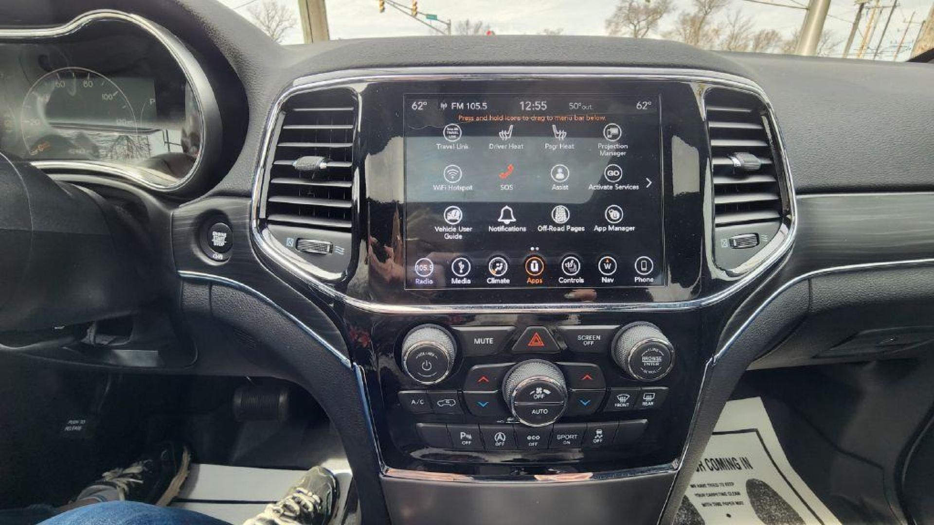 2019 BURG JEEP GRAND CHEROKEE LIMITED (1C4RJFBG1KC) with an 3.6L engine, Automatic transmission, located at 101 S. Halleck St., DeMotte, 46310, (219) 987-2922, 41.202343, -87.198189 - Photo#13