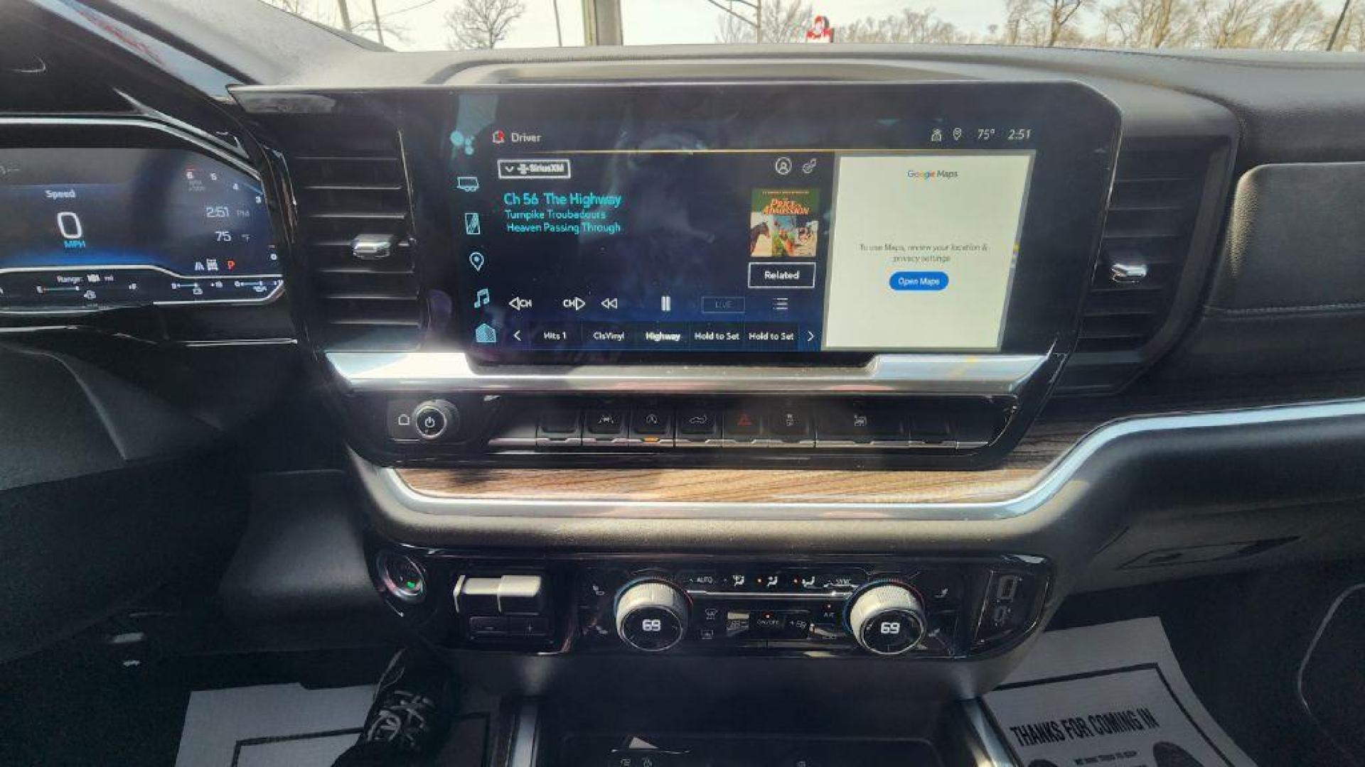 2024 WHITE CHEVROLET SILVERADO 1500 RST (1GCUDEED5RZ) with an 5.3L engine, Automatic transmission, located at 101 S. Halleck St., DeMotte, 46310, (219) 987-2922, 41.202343, -87.198189 - Photo#13