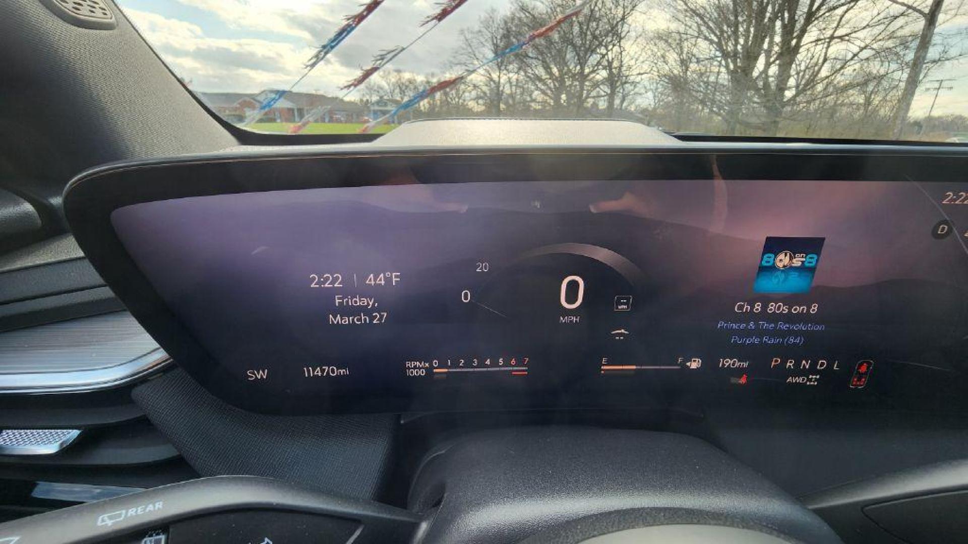 2025 WHITE BUICK ENCLAVE PREFERRED - AWD (5GAEVARS3SJ) with an 2.5L engine, Automatic transmission, located at 101 S. Halleck St., DeMotte, 46310, (219) 987-2922, 41.202343, -87.198189 - Photo#12