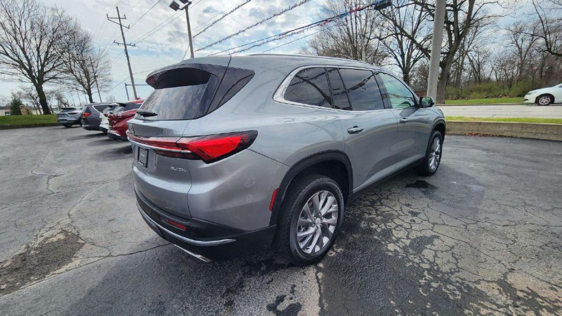 2025 GRAY BUICK ENCLAVE PREFERRED - AWD (5GAEVARS3SJ) with an 2.5L engine, Automatic transmission, located at 101 S. Halleck St., DeMotte, 46310, (219) 987-2922, 41.202343, -87.198189 - Photo#2