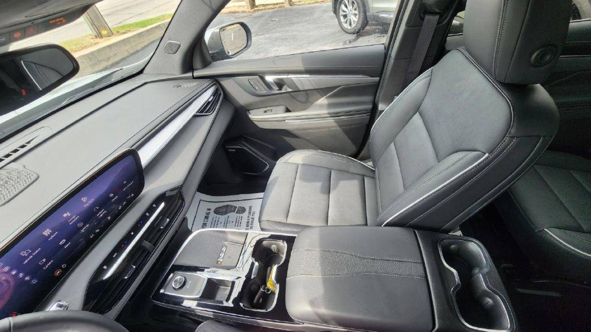 2025 GRAY BUICK ENCLAVE PREFERRED - AWD (5GAEVARS3SJ) with an 2.5L engine, Automatic transmission, located at 101 S. Halleck St., DeMotte, 46310, (219) 987-2922, 41.202343, -87.198189 - Photo#11