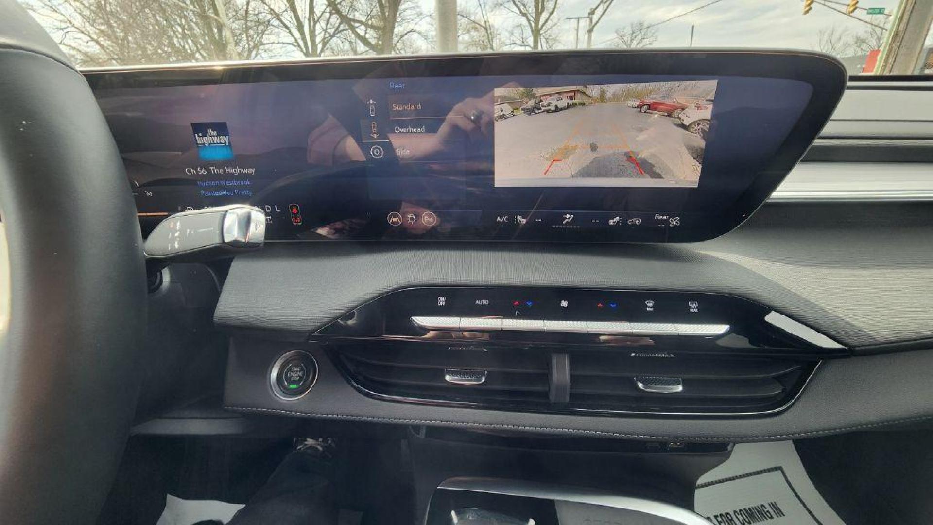 2025 GRAY BUICK ENCLAVE PREFERRED - AWD (5GAEVARS3SJ) with an 2.5L engine, Automatic transmission, located at 101 S. Halleck St., DeMotte, 46310, (219) 987-2922, 41.202343, -87.198189 - Photo#15