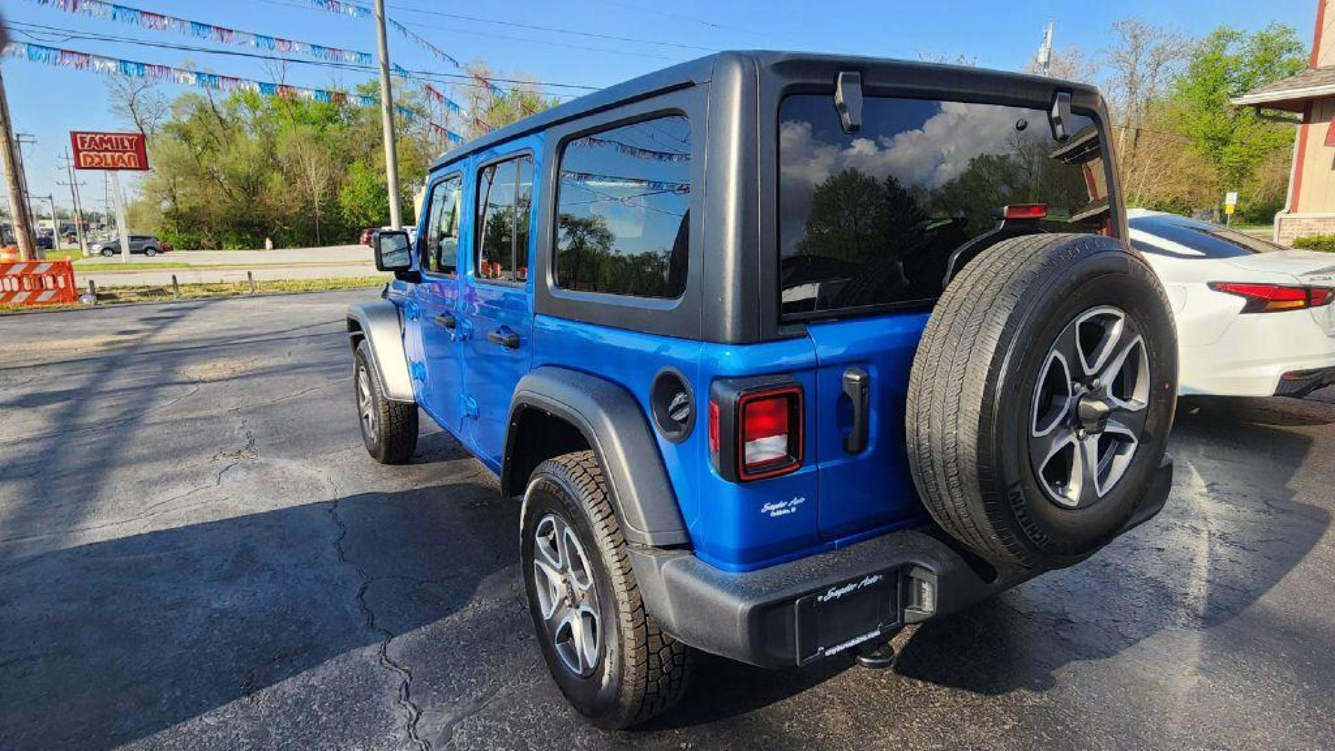 2022 BLUE JEEP WRANGLER UNLIMI SPORT (1C4HJXDG8NW) with an 3.6L engine, Automatic transmission, located at 101 S. Halleck St., DeMotte, 46310, (219) 987-2922, 41.202343, -87.198189 - Photo#3