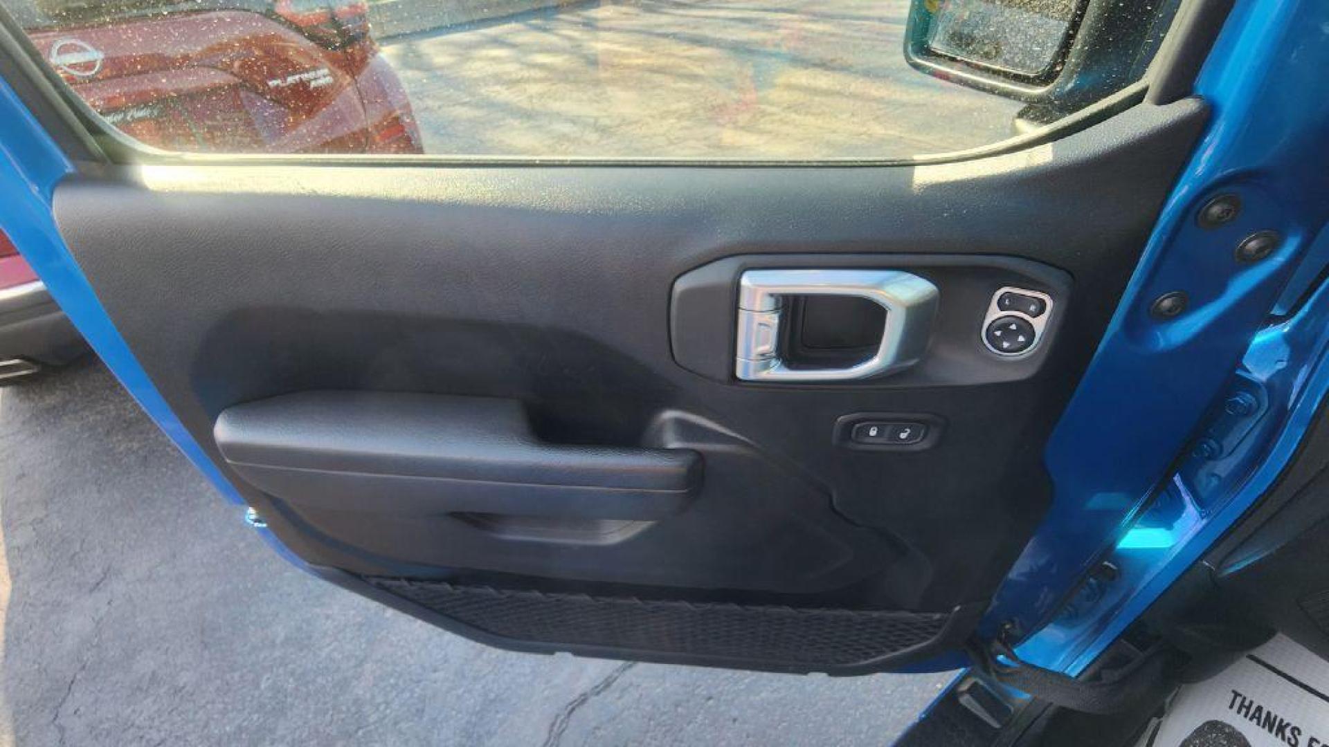 2022 BLUE JEEP WRANGLER UNLIMI SPORT (1C4HJXDG8NW) with an 3.6L engine, Automatic transmission, located at 101 S. Halleck St., DeMotte, 46310, (219) 987-2922, 41.202343, -87.198189 - Photo#17