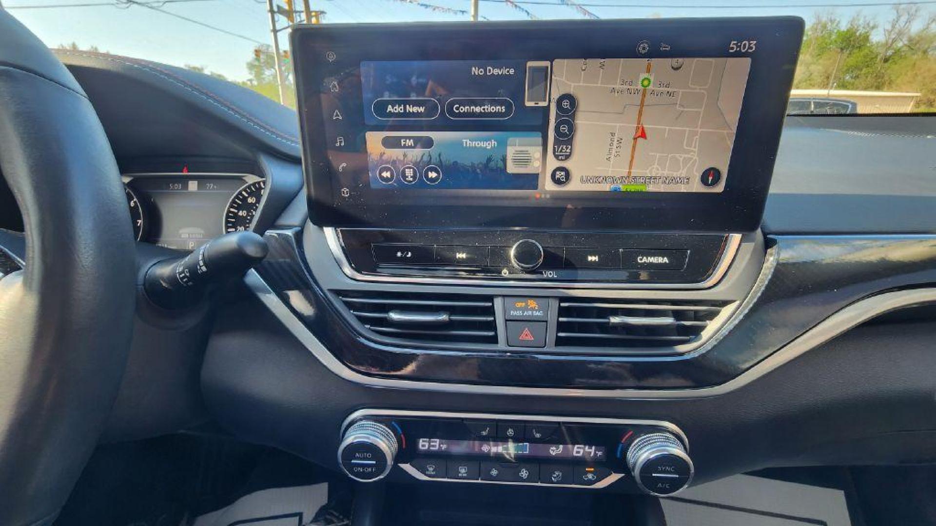 2023 WHITE NISSAN ALTIMA SR - FWD (1N4AL4CV9PN) with an 2.0L engine, Continuously Variable transmission, located at 101 S. Halleck St., DeMotte, 46310, (219) 987-2922, 41.202343, -87.198189 - Photo#13