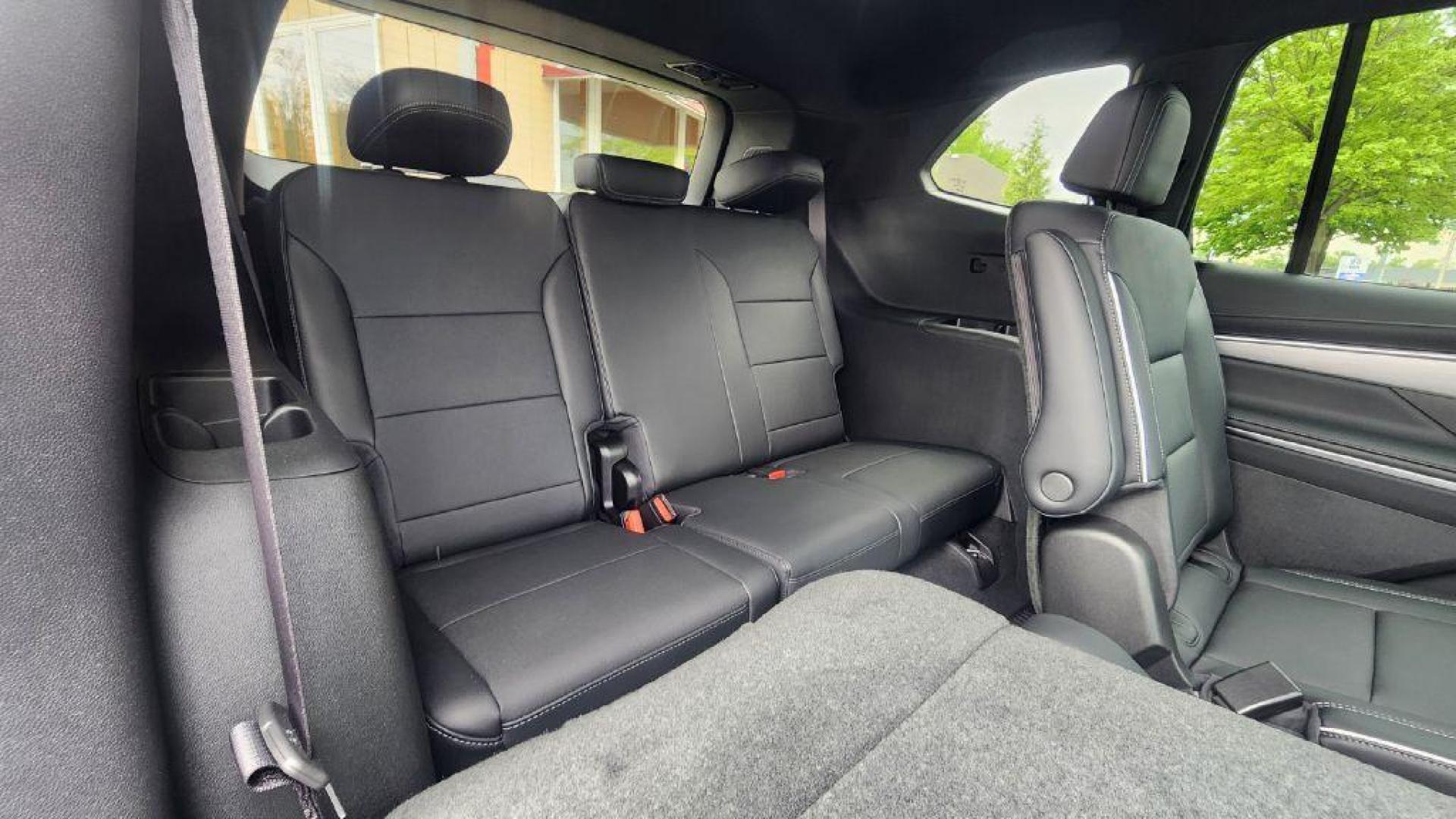 2025 GRAY BUICK ENCLAVE PREFERRED - AWD (5GAEVARS3SJ) with an 2.5L engine, Automatic transmission, located at 101 S. Halleck St., DeMotte, 46310, (219) 987-2922, 41.202343, -87.198189 - Photo#7