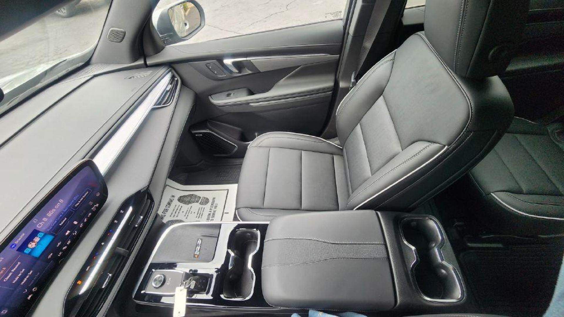2025 GRAY BUICK ENCLAVE PREFERRED - AWD (5GAEVARS3SJ) with an 2.5L engine, Automatic transmission, located at 101 S. Halleck St., DeMotte, 46310, (219) 987-2922, 41.202343, -87.198189 - Photo#11