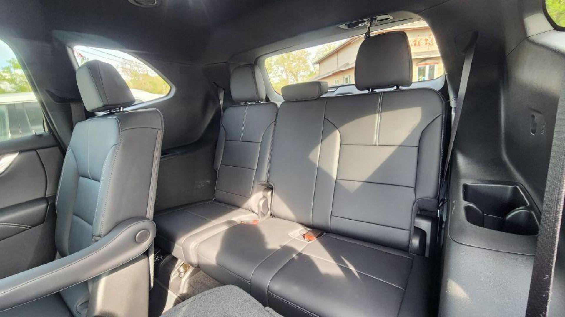2025 BLACK GMC ACADIA ELEVATION - AWD (1GKENNRS6SJ) with an 2.5L engine, Automatic transmission, located at 101 S. Halleck St., DeMotte, 46310, (219) 987-2922, 41.202343, -87.198189 - Photo#5